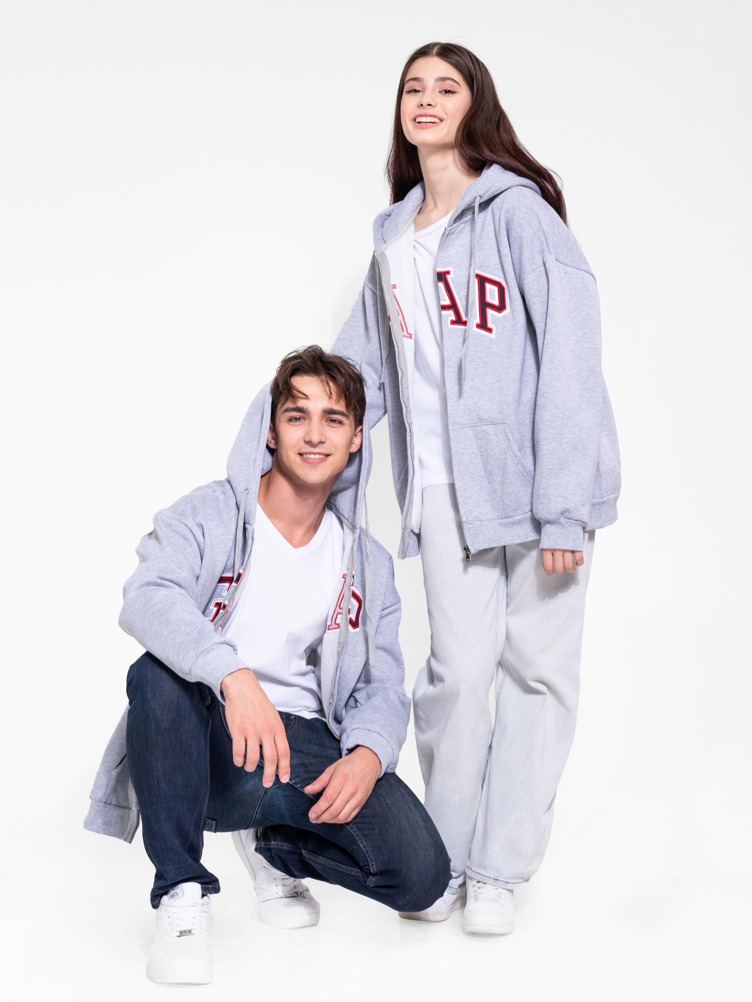 Олег. ТМ Продакшн — Съемка для маркетплейсов в Москве