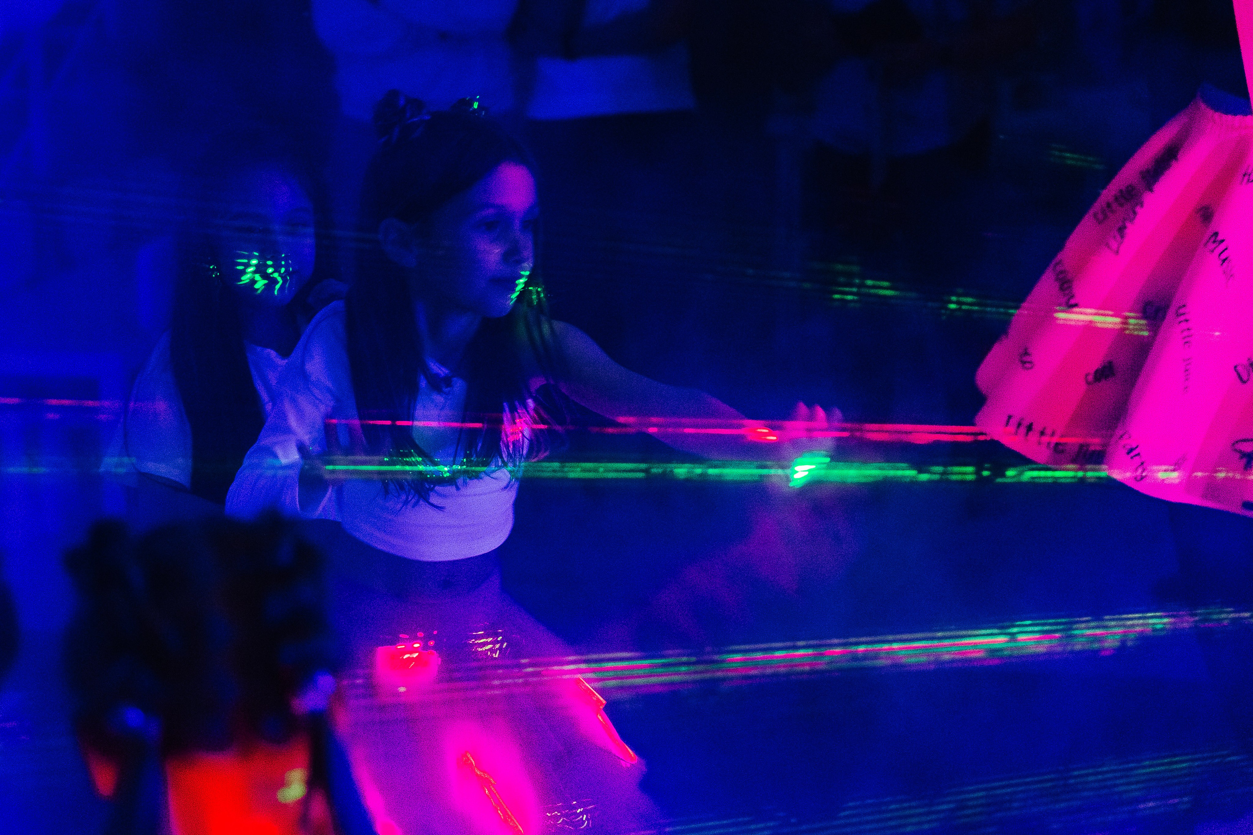 Неоновая вечеринка. Фотограф в Красноярске Любовь Малеева