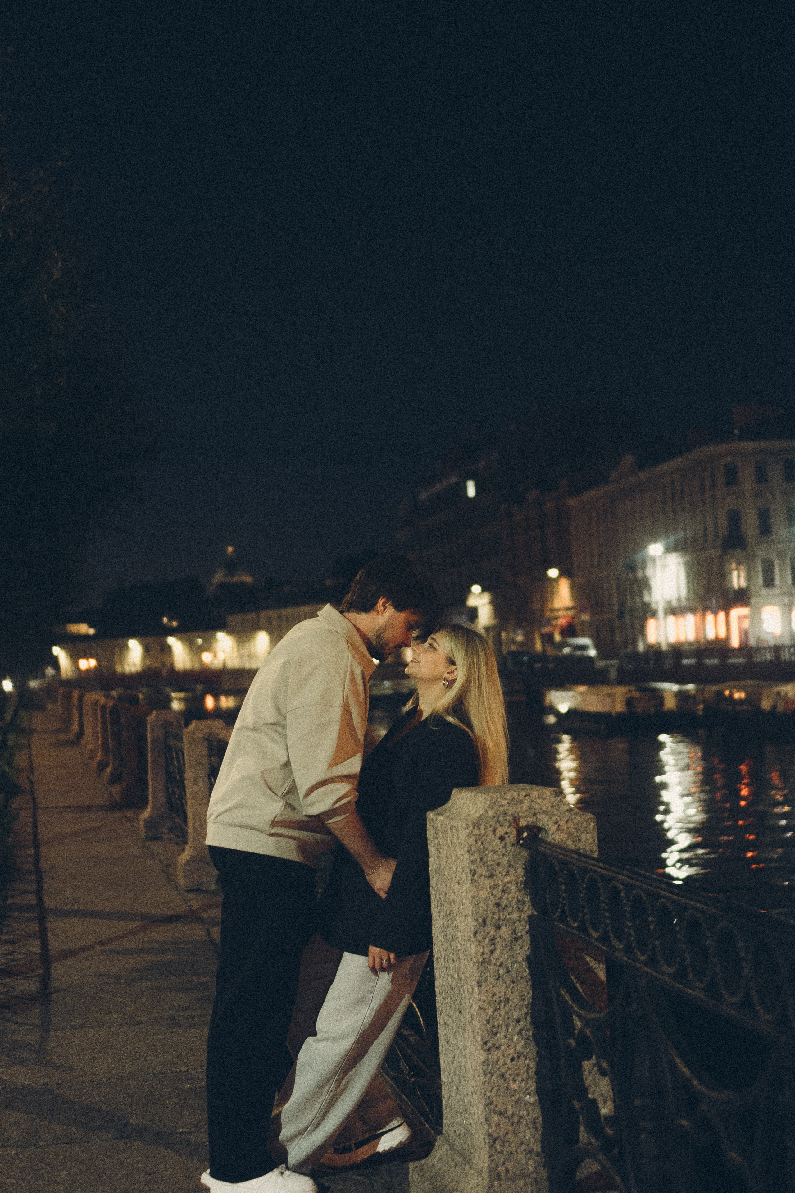 ПРОГУЛКА ПО НОЧНОМУ ГОРОДУ. Профессиональный фотограф, Санкт-Петербург — Виктория Богомолова