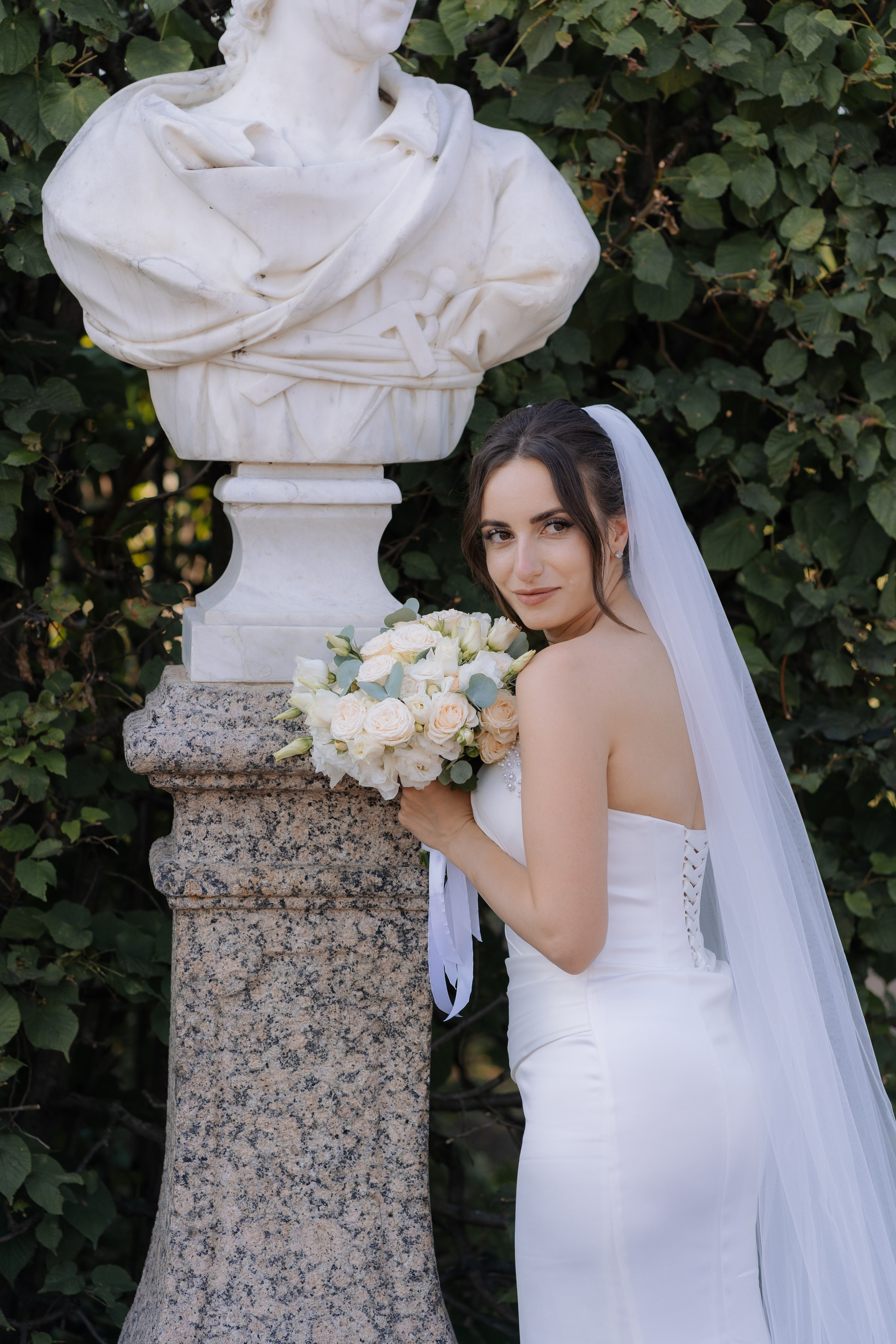 Свадебная фотосессия в Москве, парк Кусково. Свадебный фотограф в Москве Анна Полушина