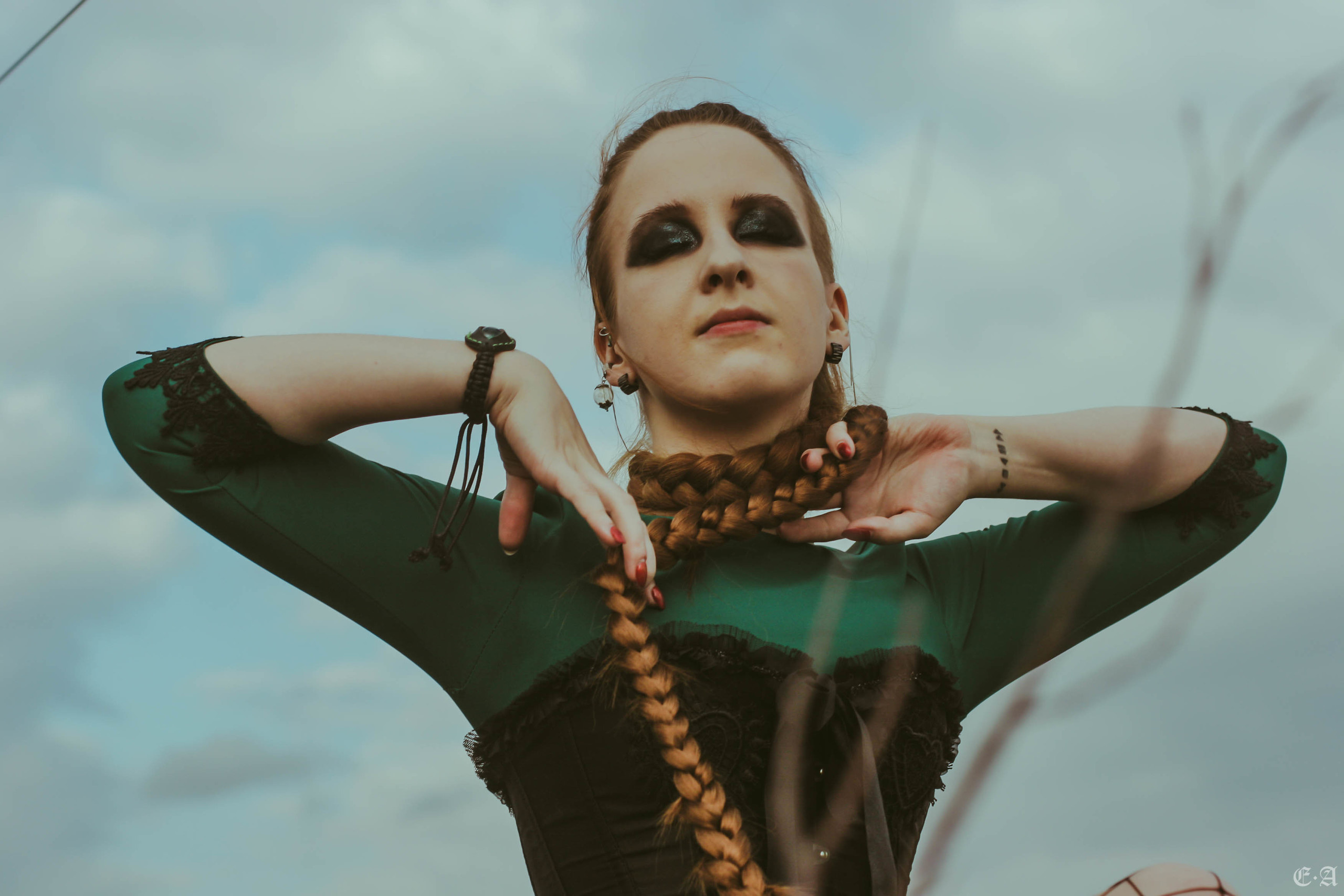 Урбанистическая обитель Рапунцель. Фотограф Ellairen