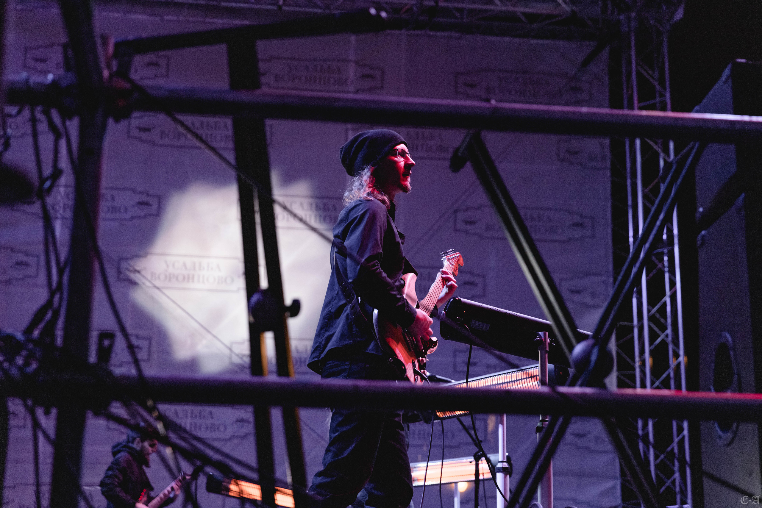 Группа «Ворон» на фестивале «Крылатые истории». Фотограф Ellairen