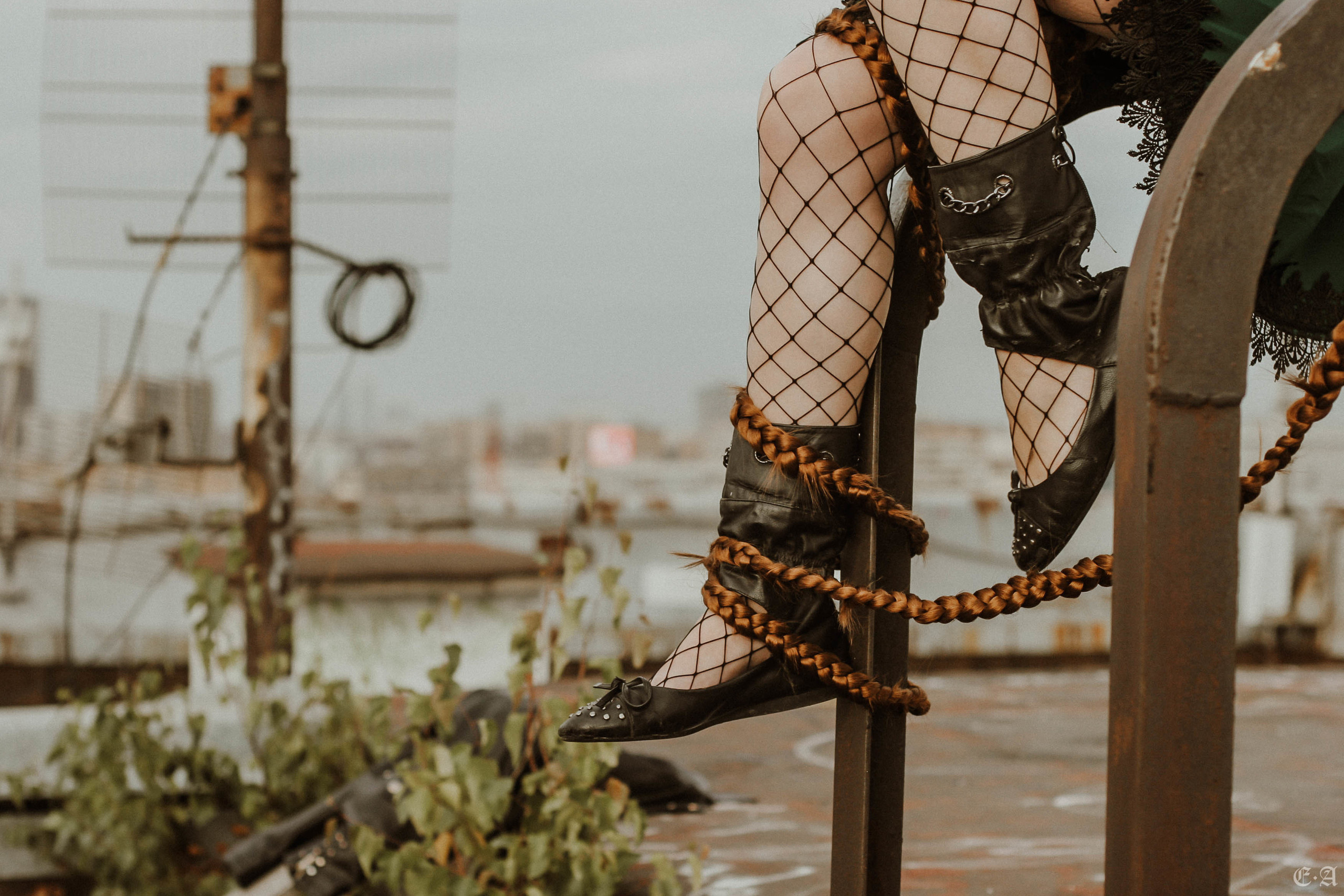 Урбанистическая обитель Рапунцель. Фотограф Ellairen