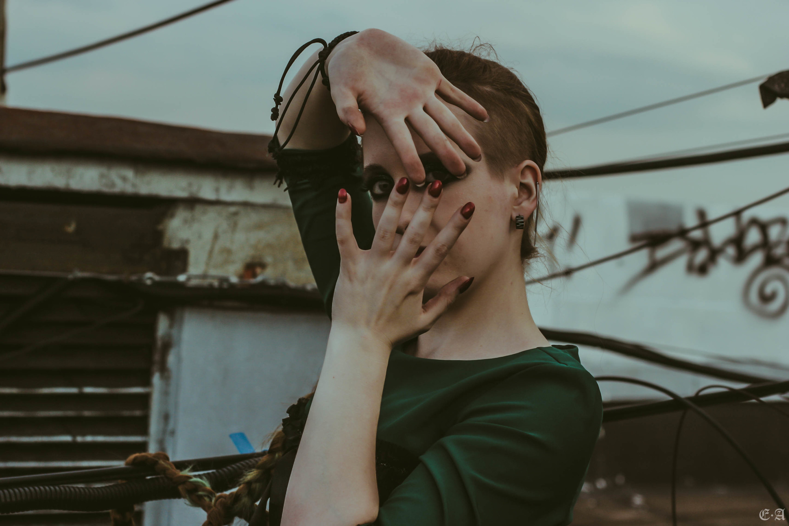 Урбанистическая обитель Рапунцель. Фотограф Ellairen