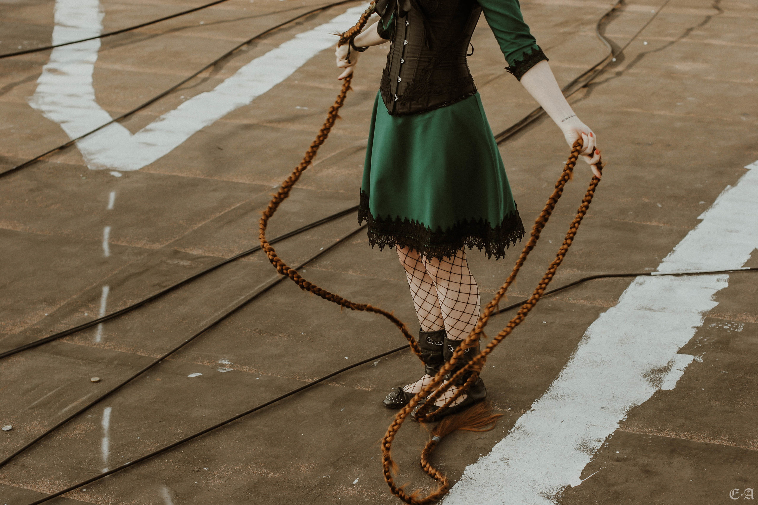 Урбанистическая обитель Рапунцель. Фотограф Ellairen