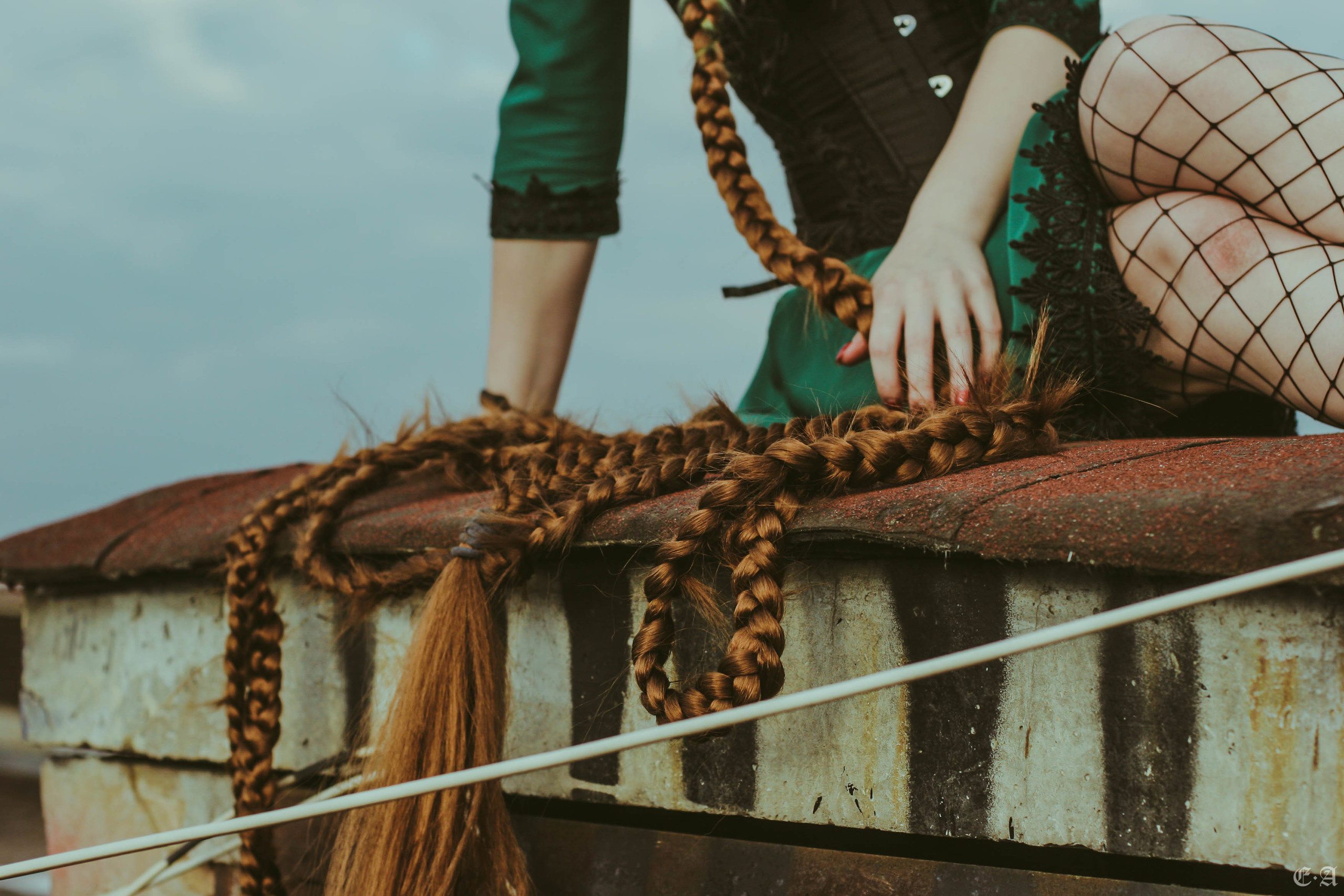 Урбанистическая обитель Рапунцель. Фотограф Ellairen