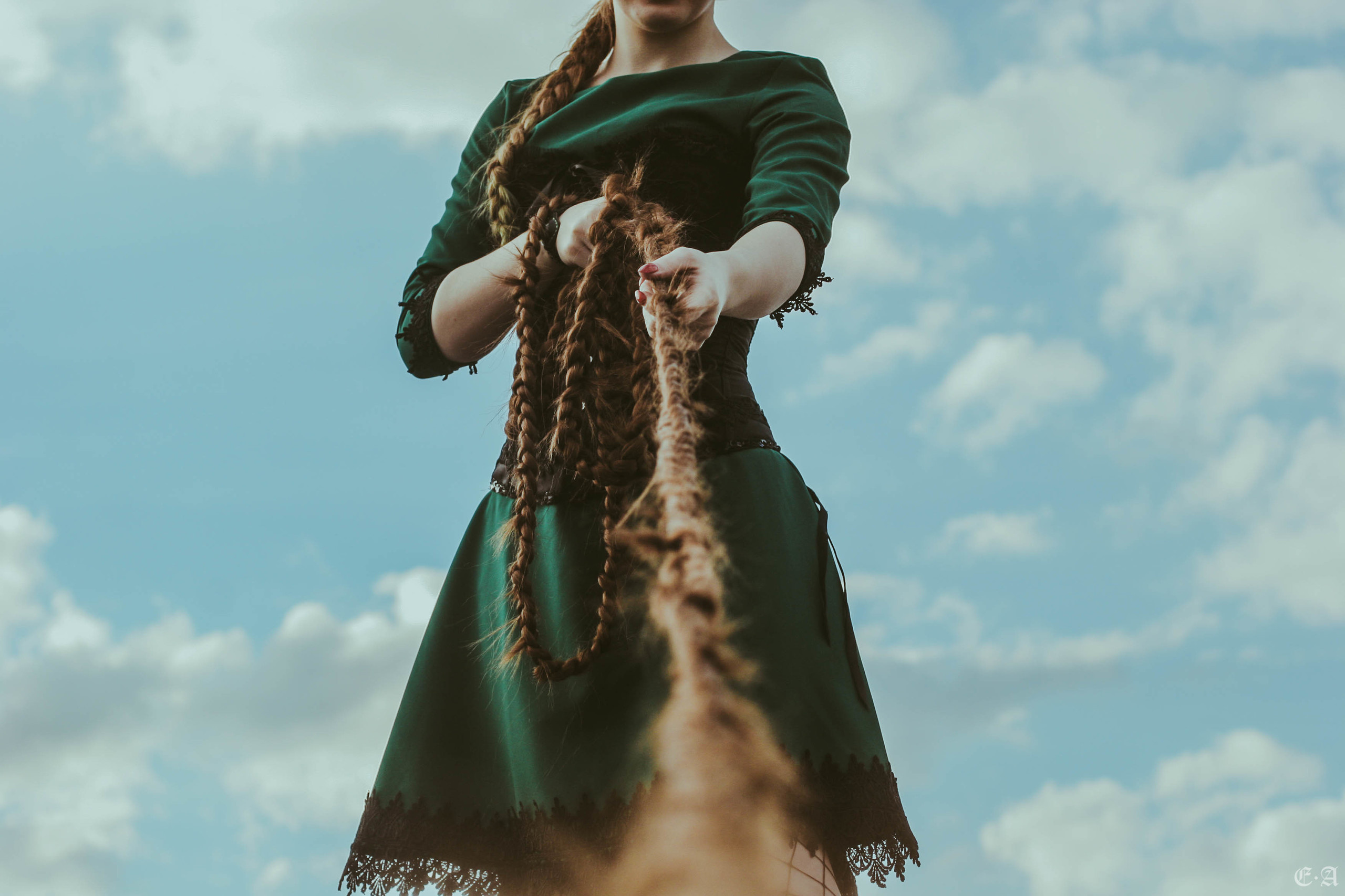 Урбанистическая обитель Рапунцель. Фотограф Ellairen