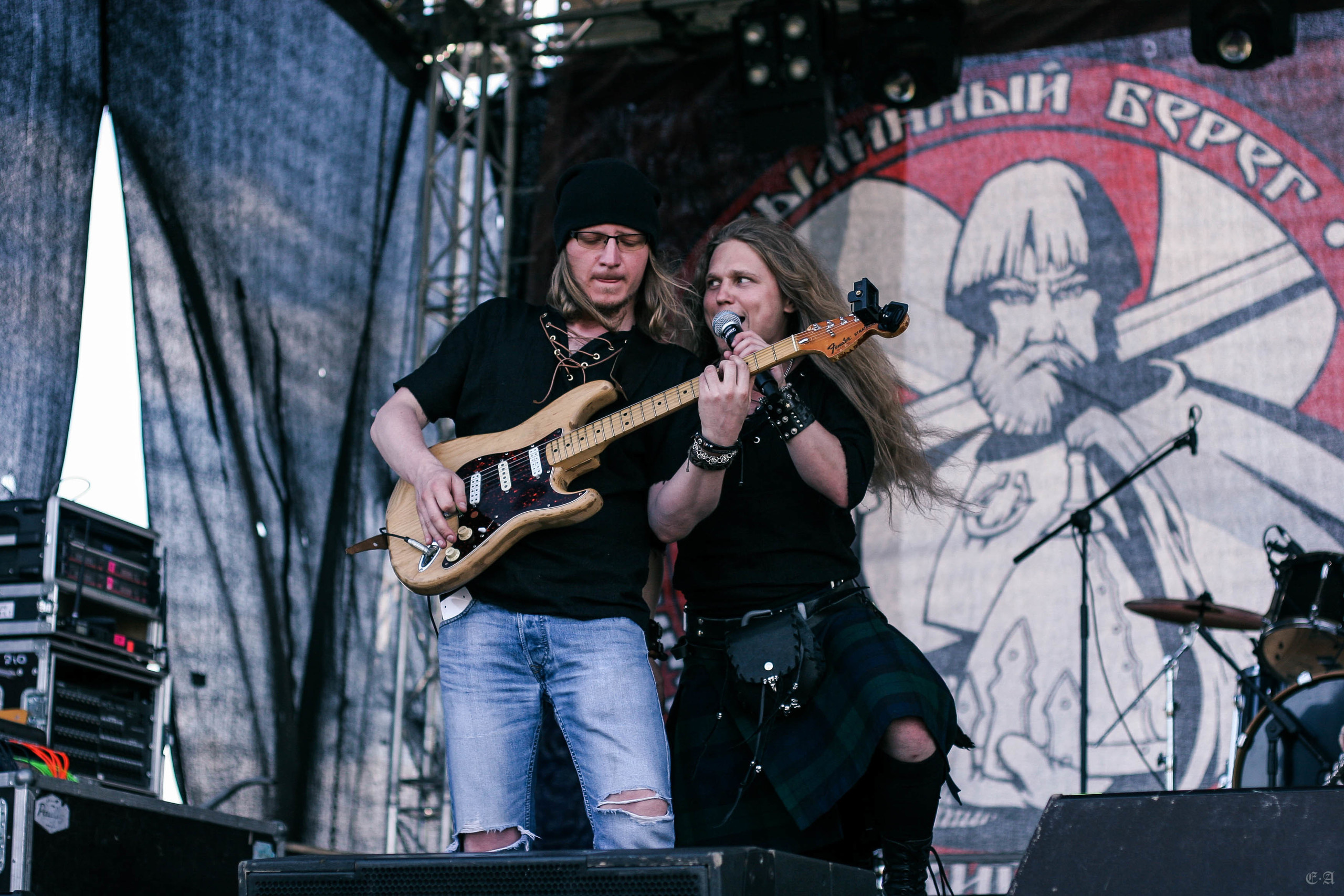 Группа «Ворон» на фестивале «Былинный берег 2019». Фотограф Ellairen