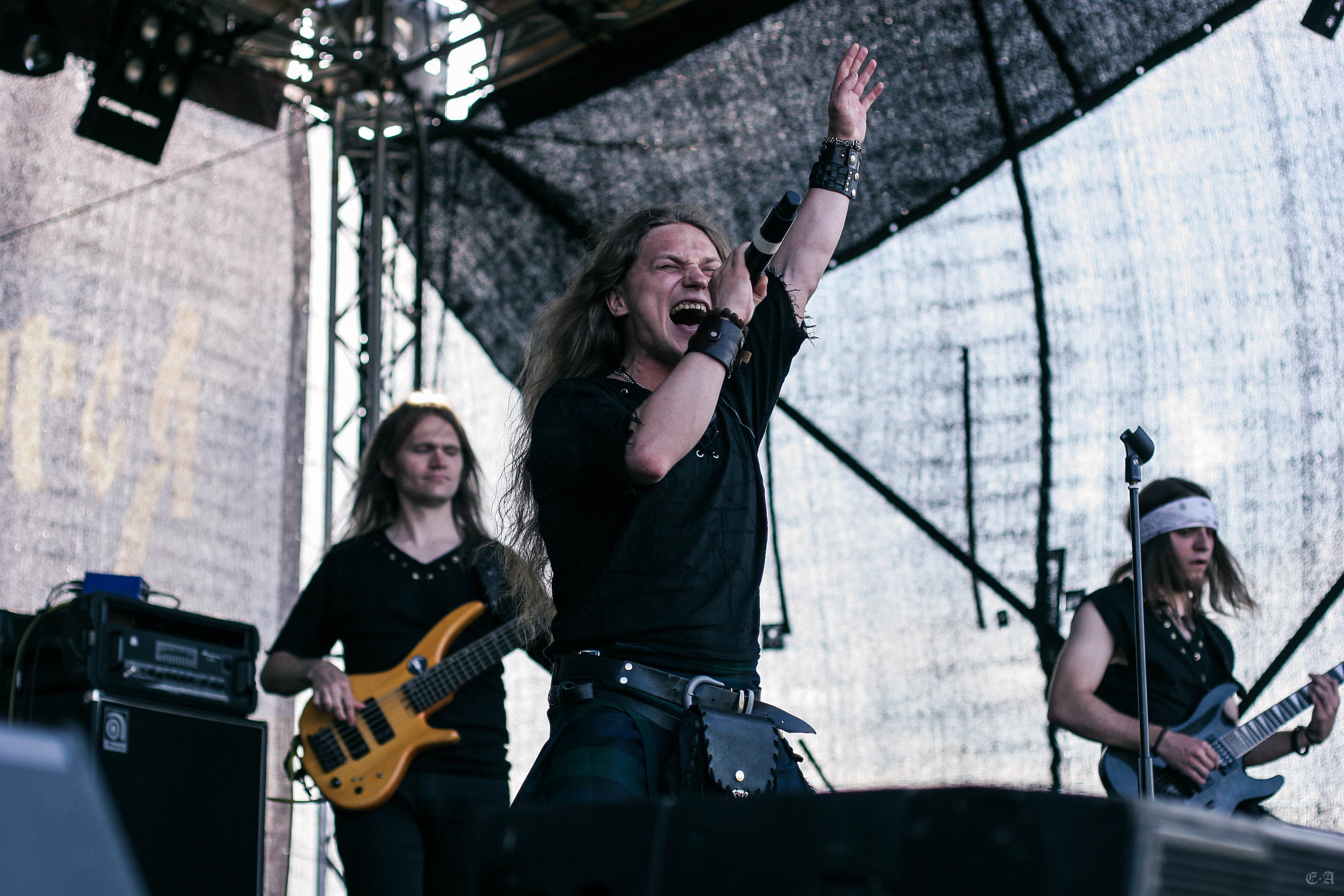 Группа «Ворон» на фестивале «Былинный берег 2019». Фотограф Ellairen