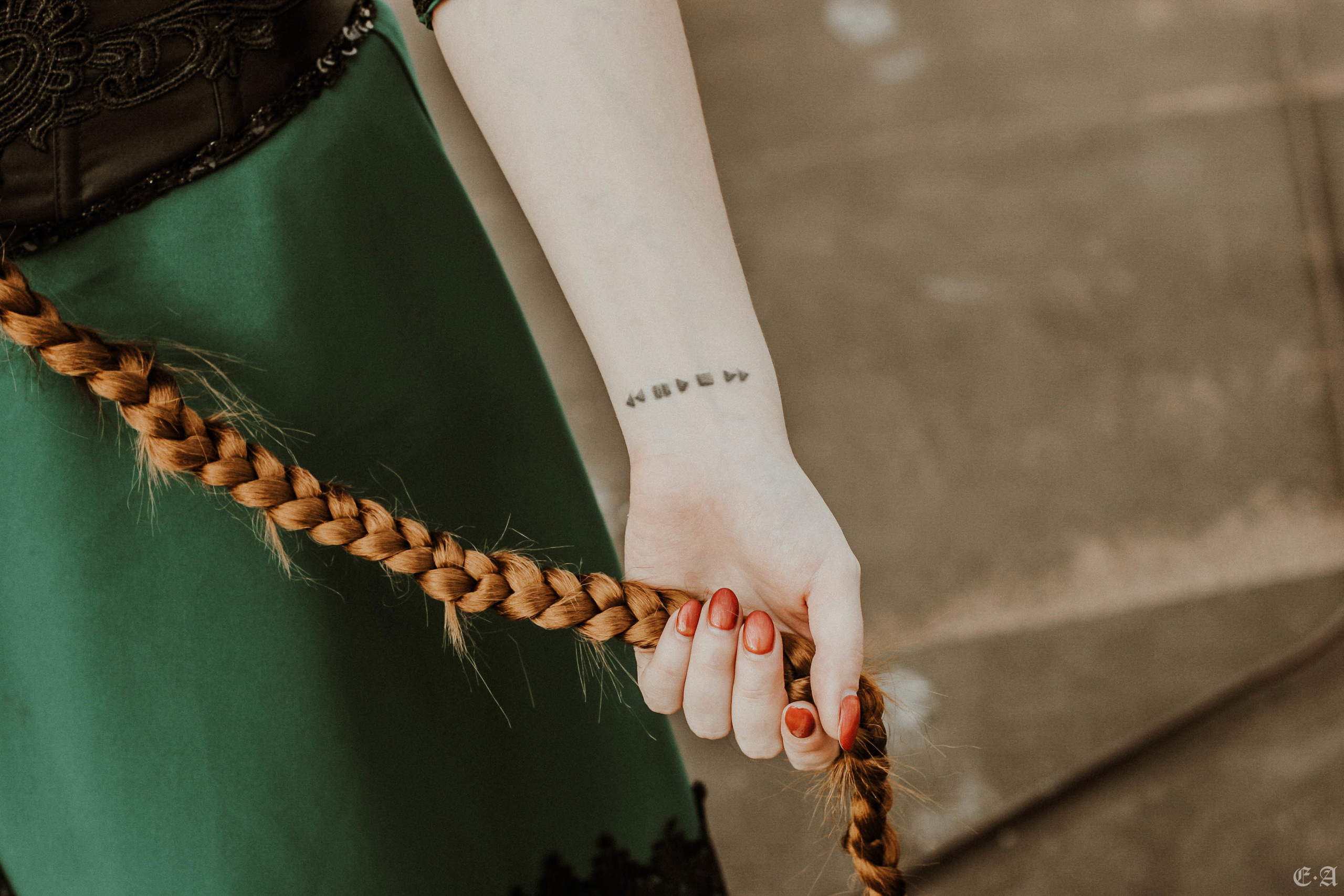 Урбанистическая обитель Рапунцель. Фотограф Ellairen