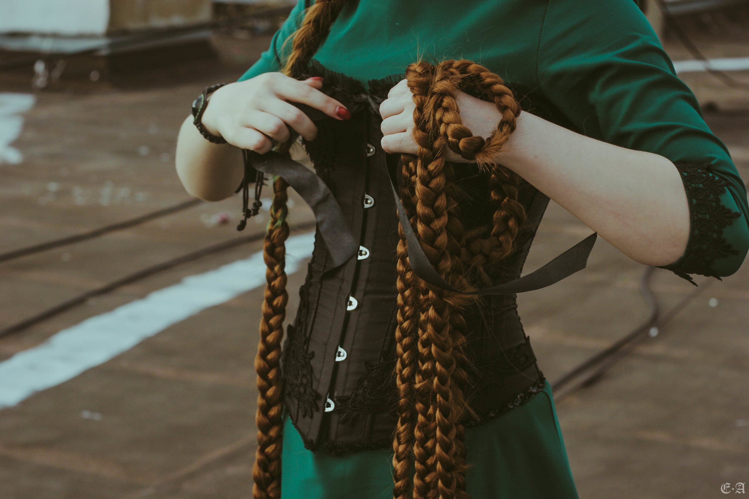 Урбанистическая обитель Рапунцель. Фотограф Ellairen