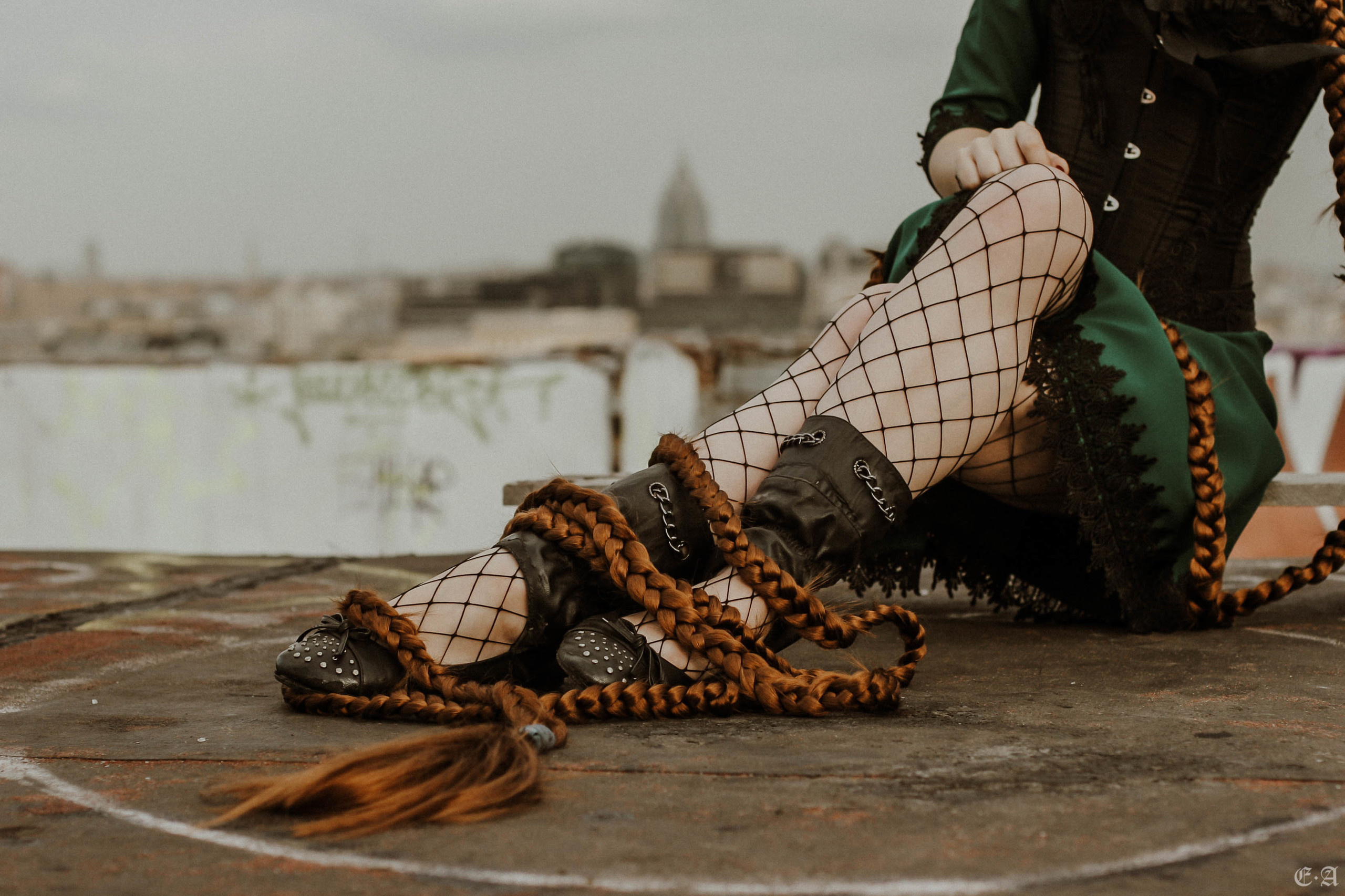 Урбанистическая обитель Рапунцель. Фотограф Ellairen