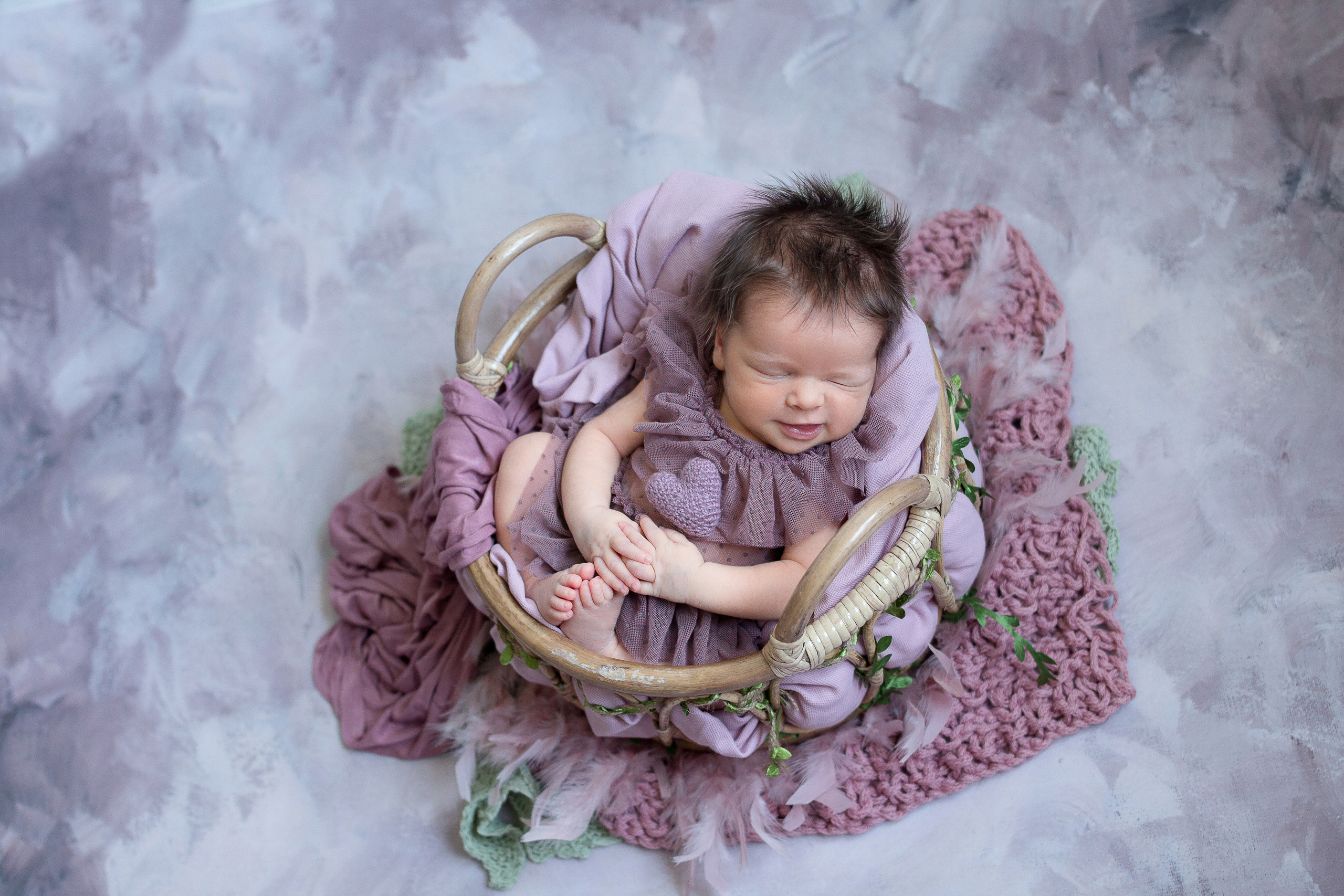 Корзинки и бадейки для фотосессии Ньюборн. Фотограф новорожденных в г. Миасс Анна Плотникова