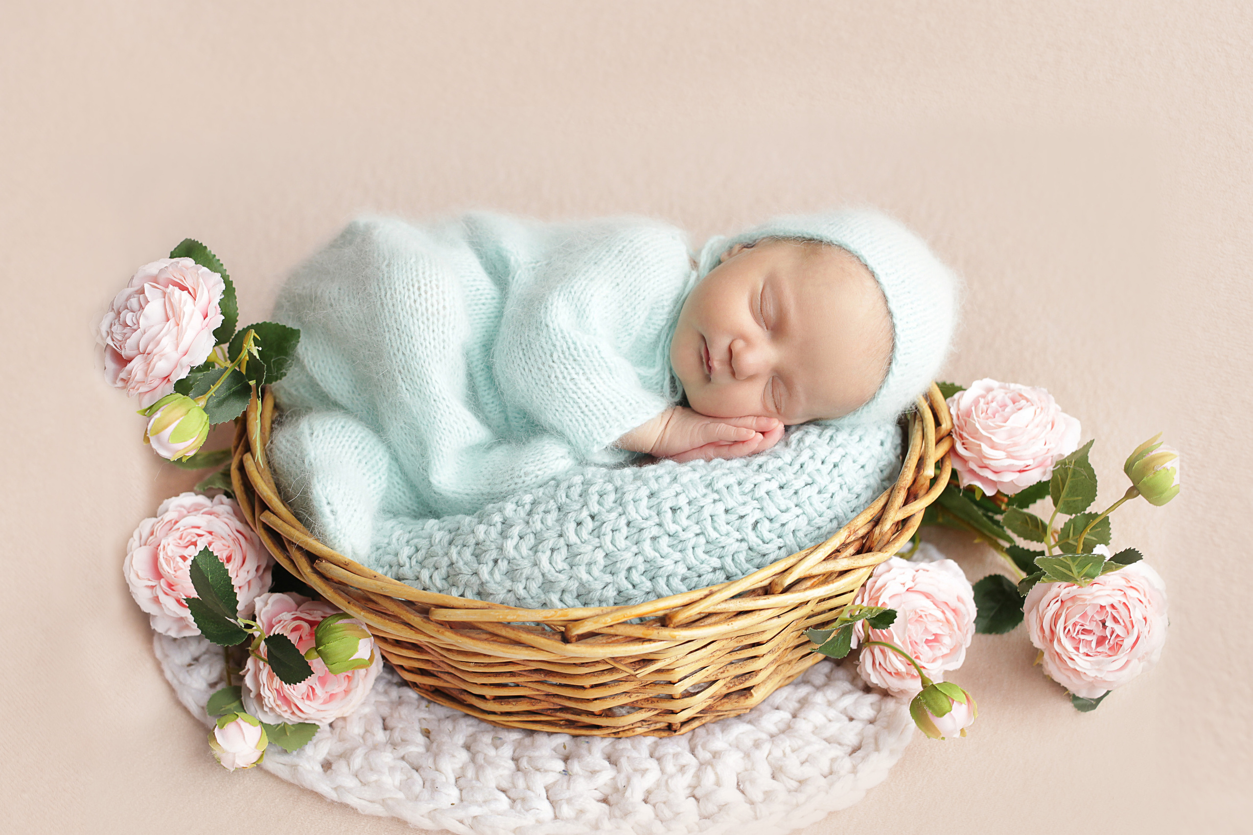 Корзинки и бадейки для фотосессии Ньюборн. Фотограф новорожденных в г. Миасс Анна Плотникова