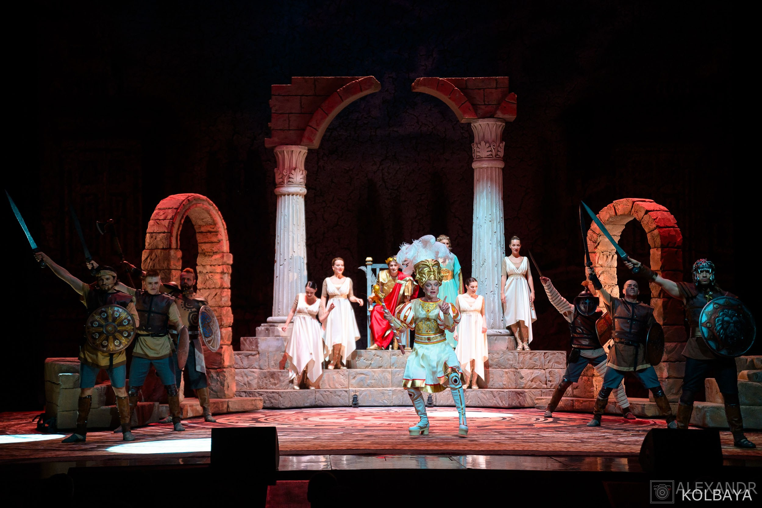 Фоторепортаж со спектакля Гладиатор в Театре Терезы Дуровой. Концертный и театральный репортажный фотограф в Москве Александр Колбая