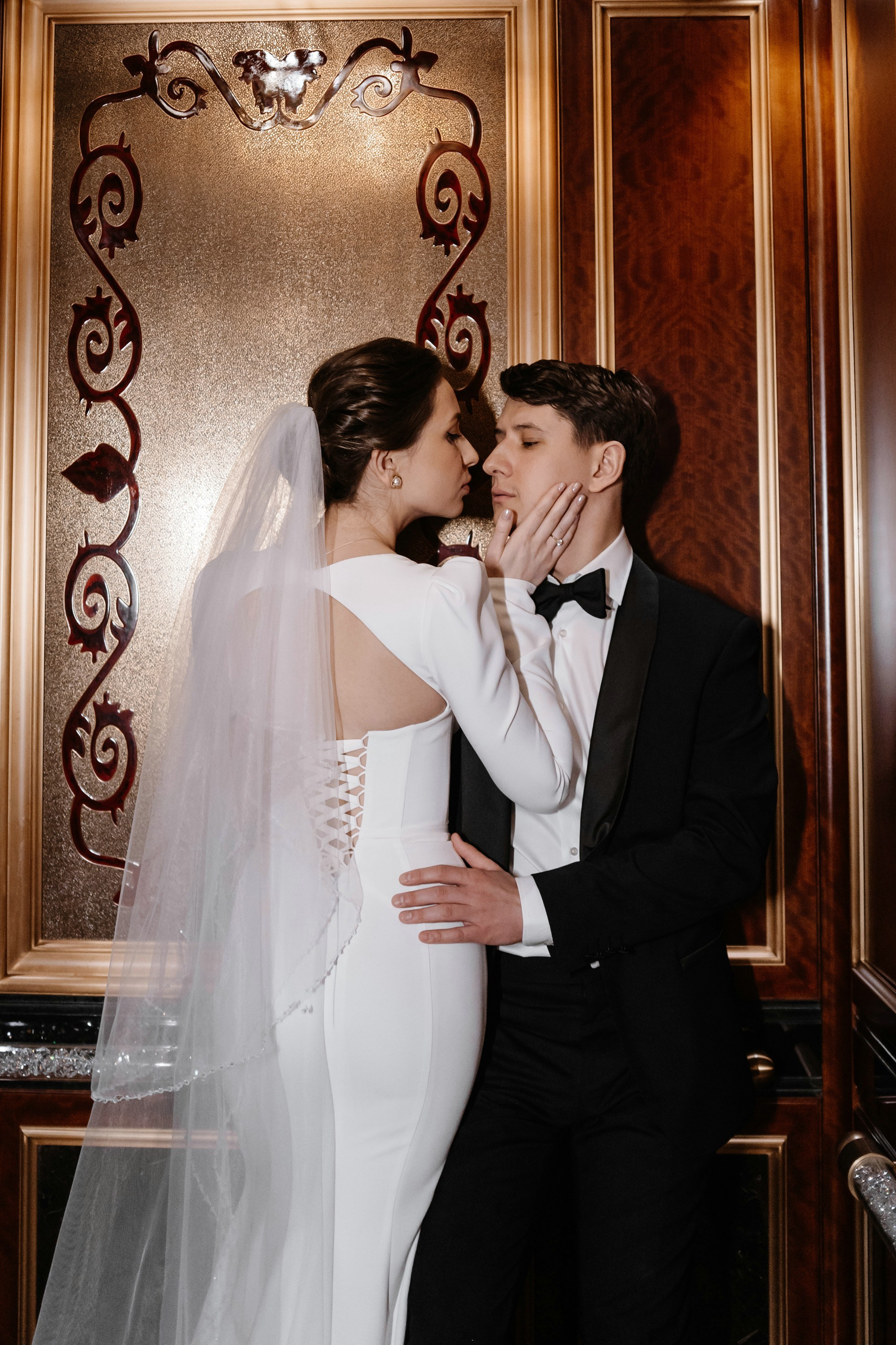 Фотосессия свадьбы в Lotte Plaza. Свадебный и семейный фотограф в Москве Светлана Зоткина