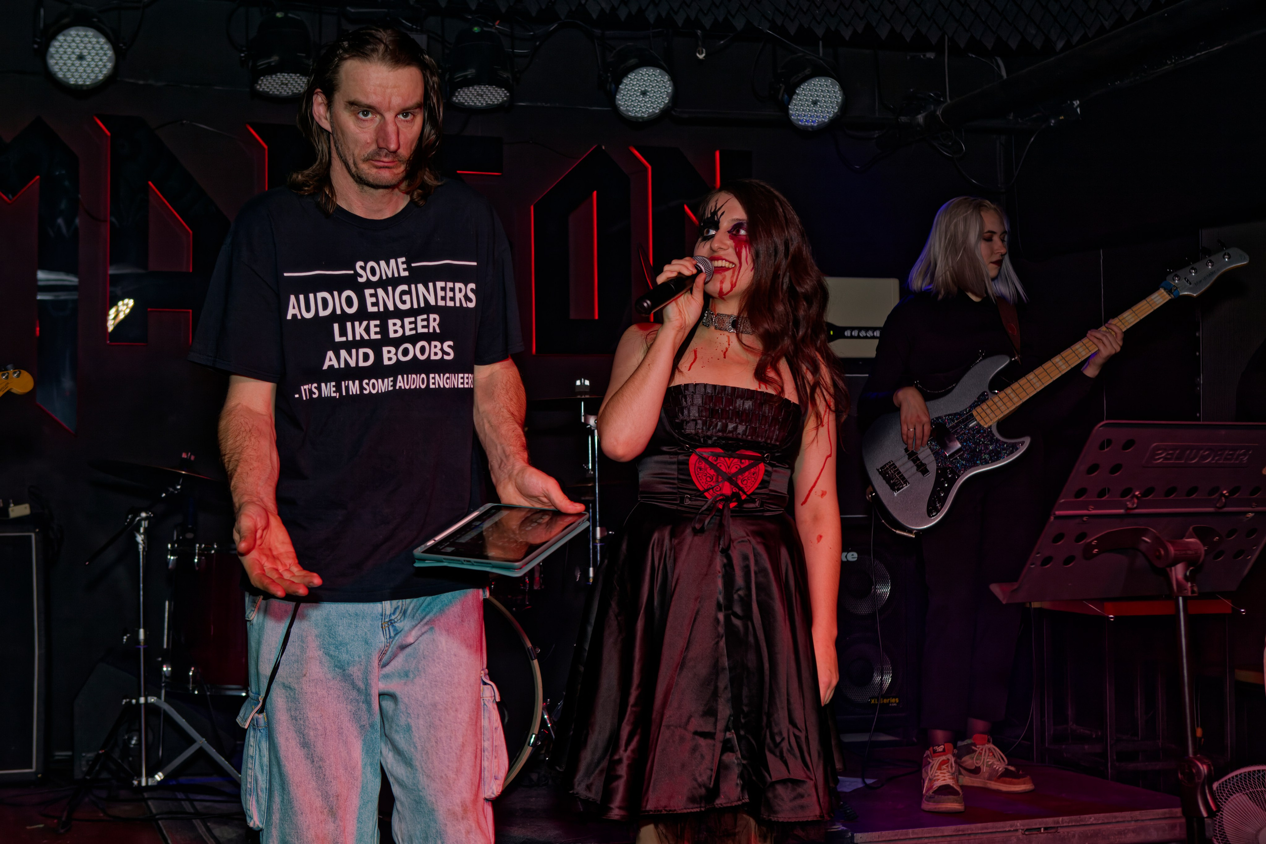 «Страшная вечеринка». Кутузов Евгений Фотограф в Южно-Сахалинске