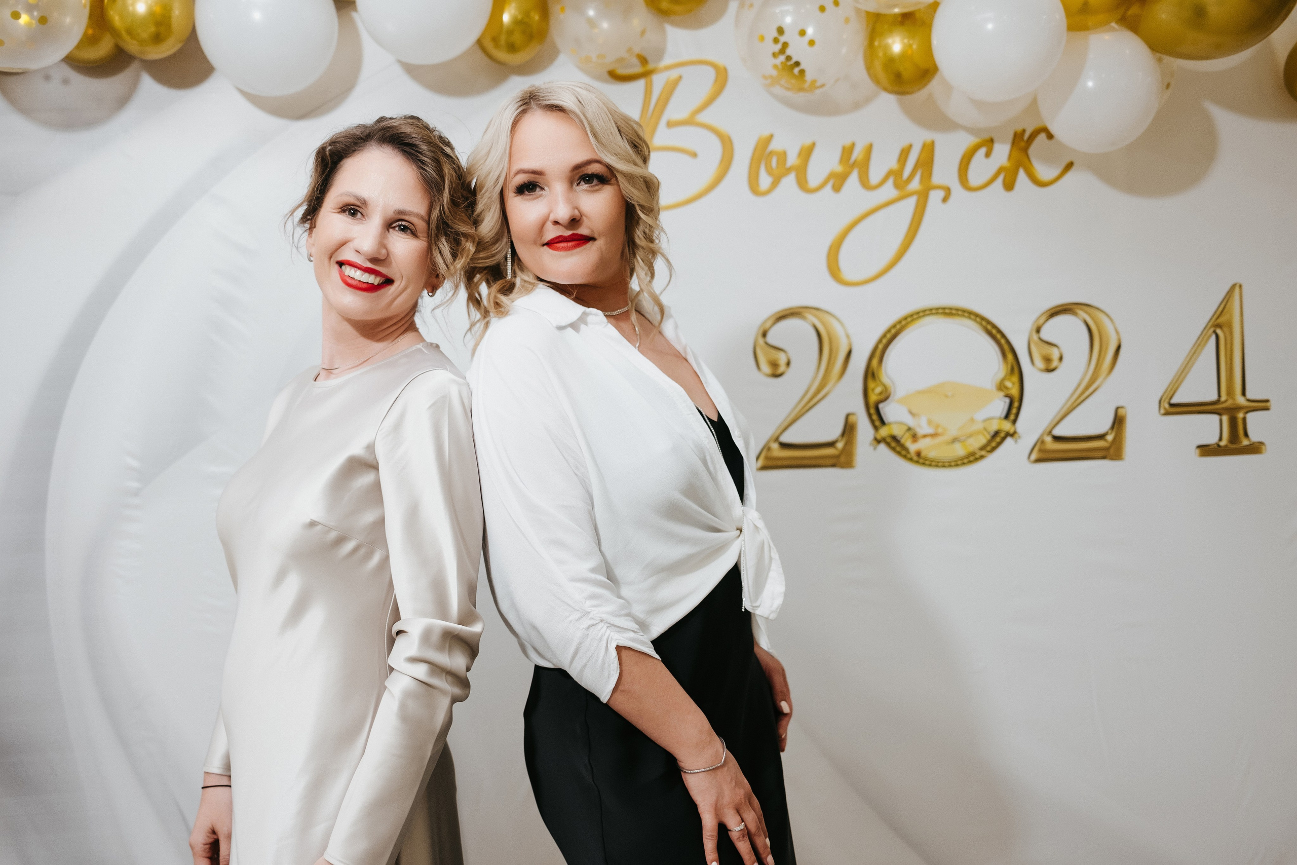 Выпускной 11 класс школы № 30. Свадебный и репортажной фотограф Денис Ожигин в Краснодаре и Краснодарском крае