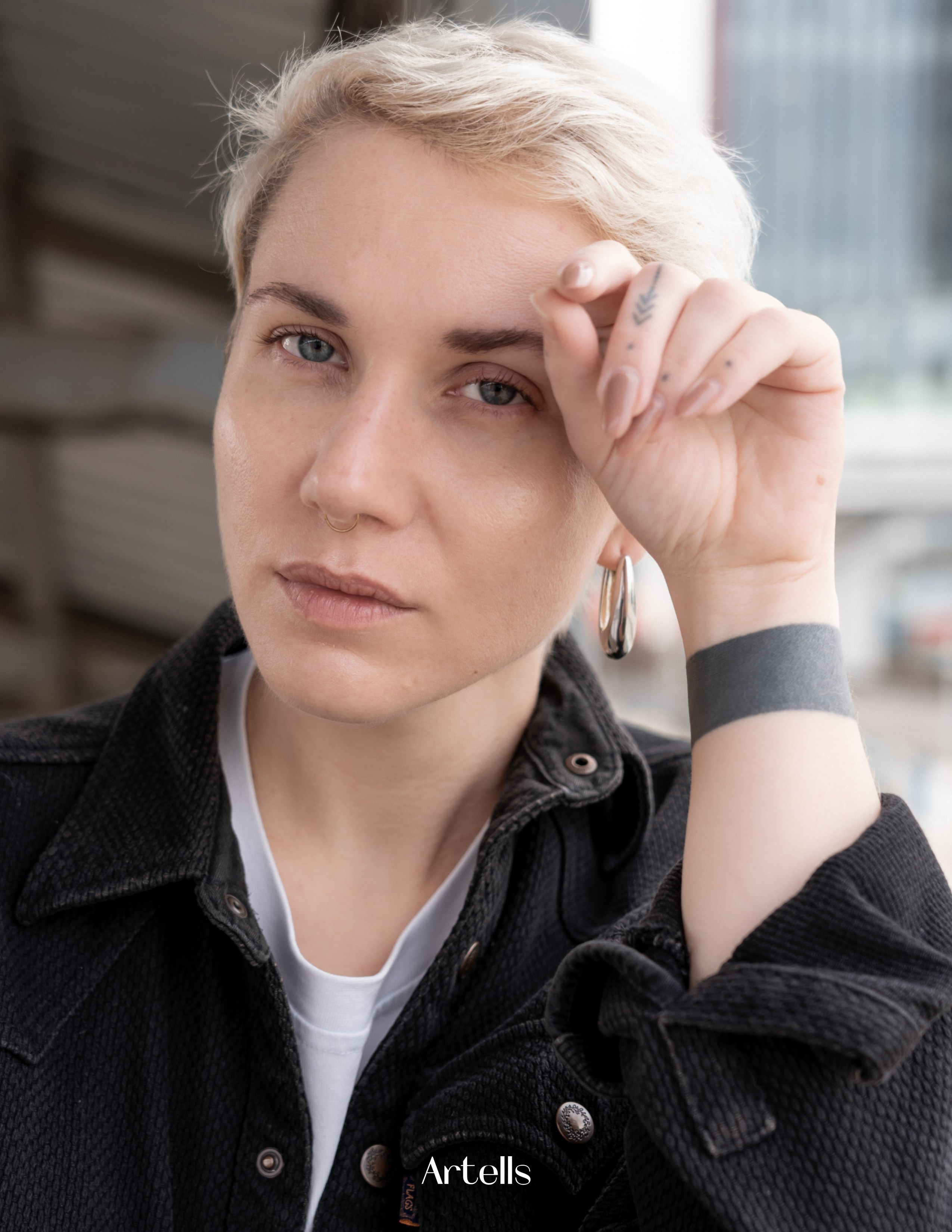 Waiting for the next train. Наталия Фролова. Фотограф. Москва