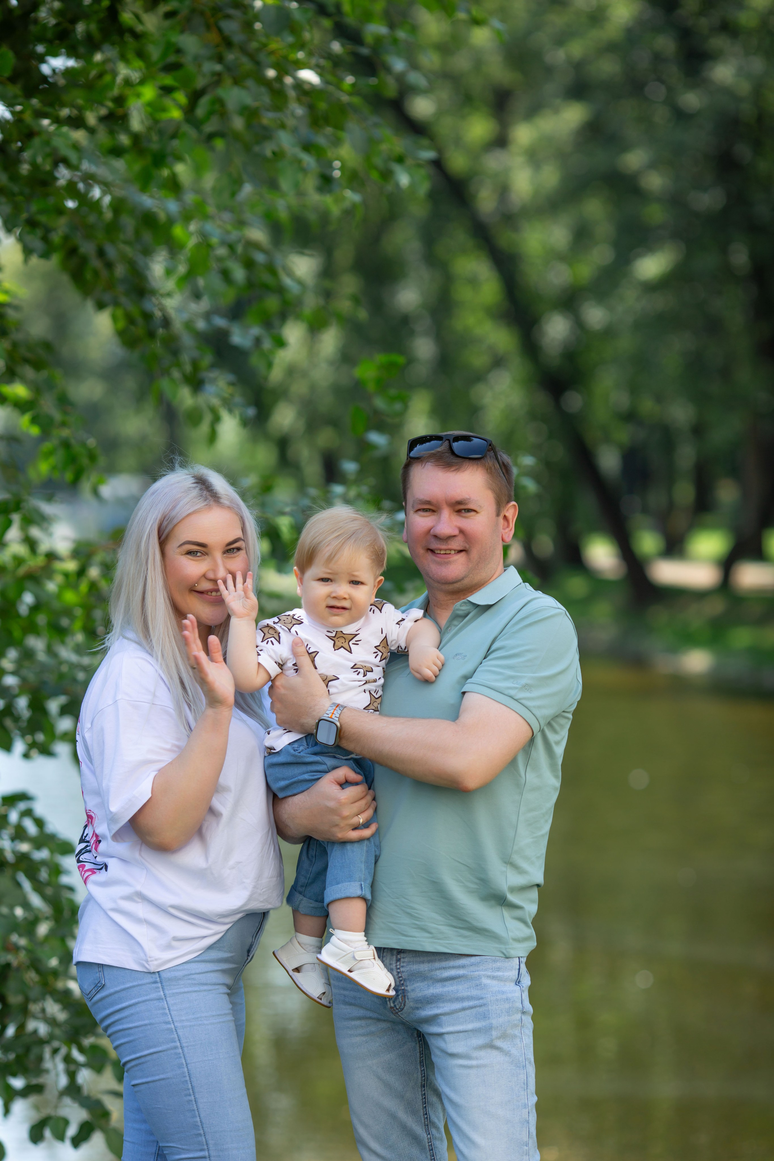 Семейная фотосессия Святослава в парке. Семейный и детский фотограф Анна Петракова