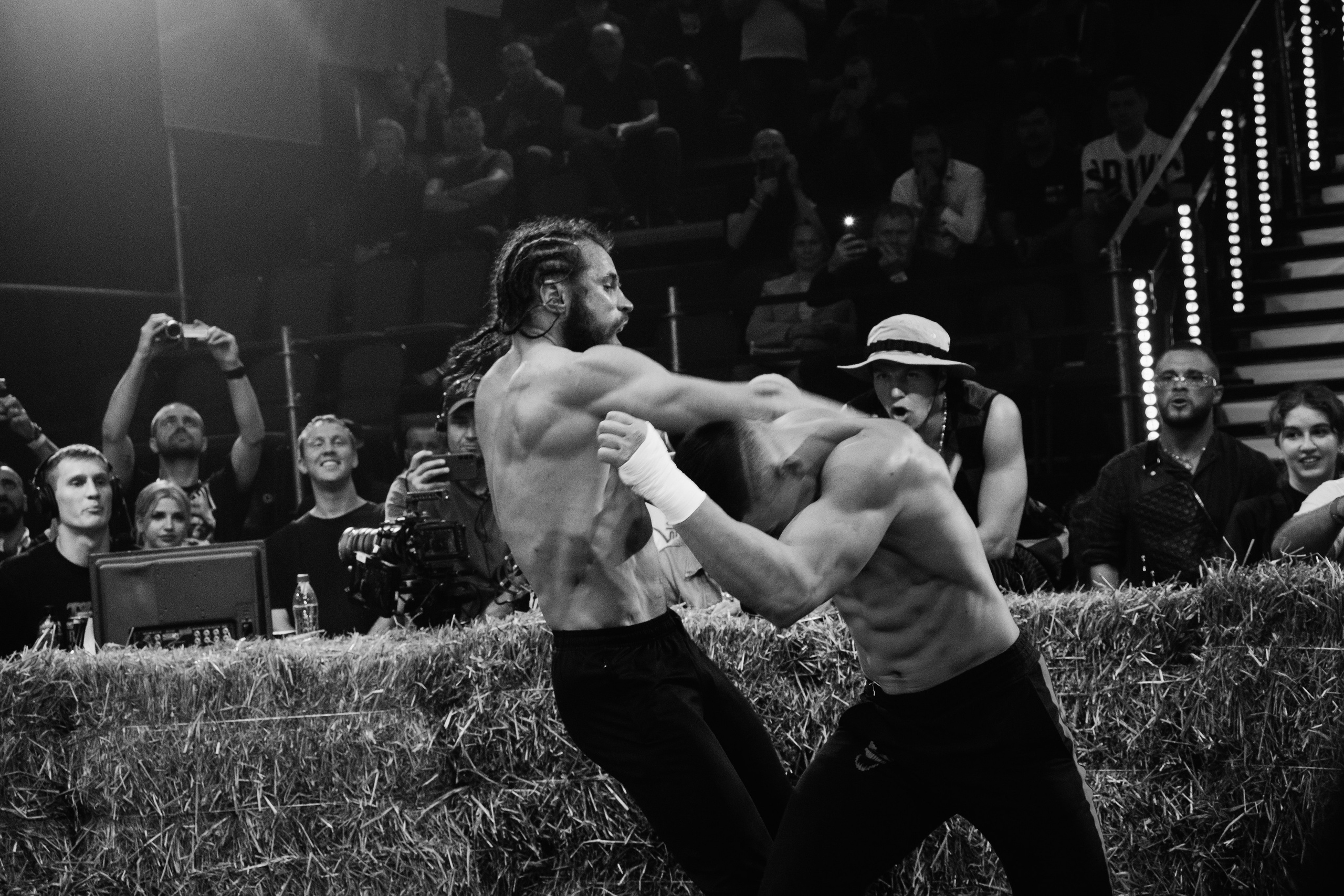 Кулачные бои TopDog. Анастасия Тен