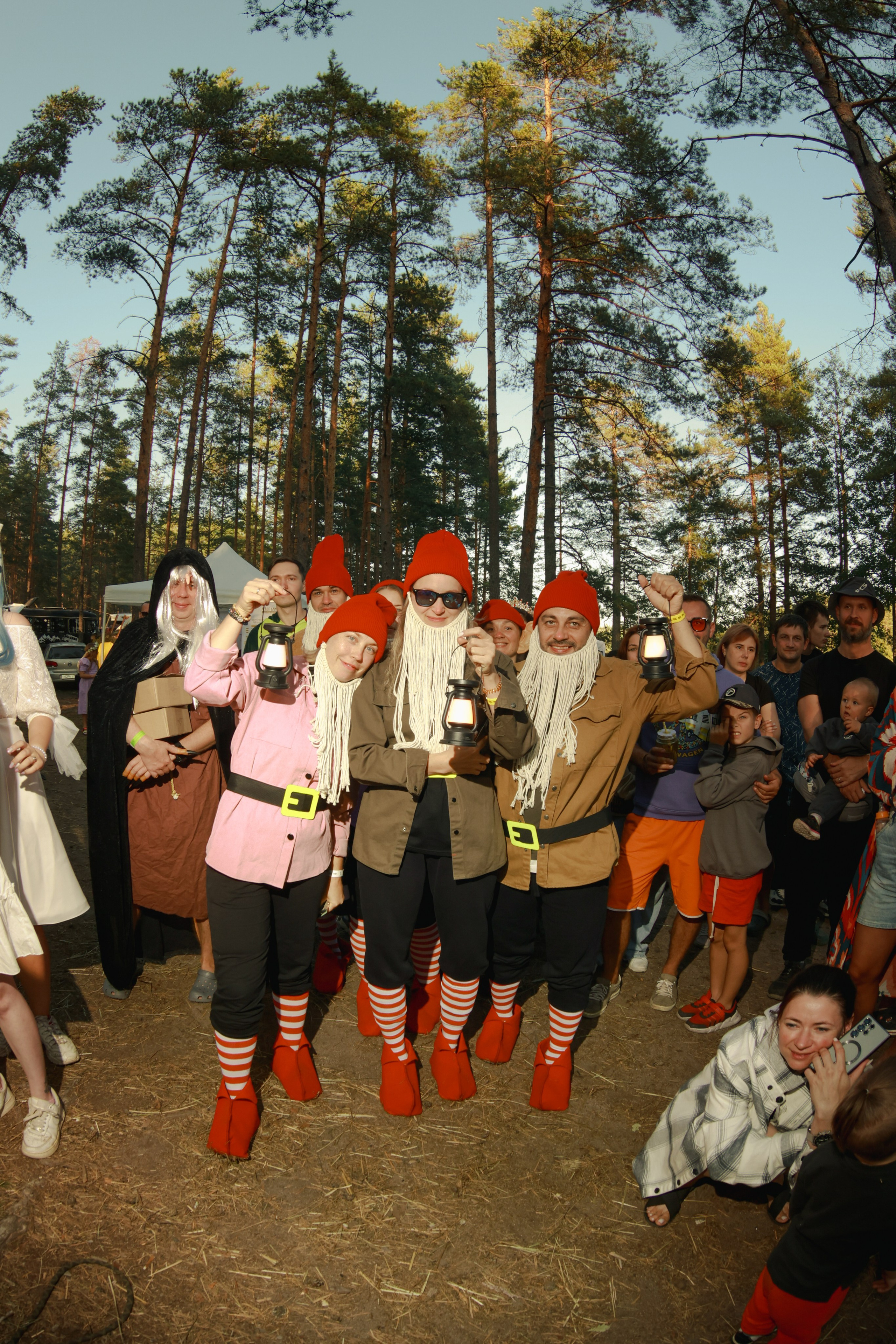 Фестиваль Hello Camper закрытие 2024. Репортажный и портретный фотограф в Санктпетербурге. Видиосъемка мероприятий в Санкт-Петербурге