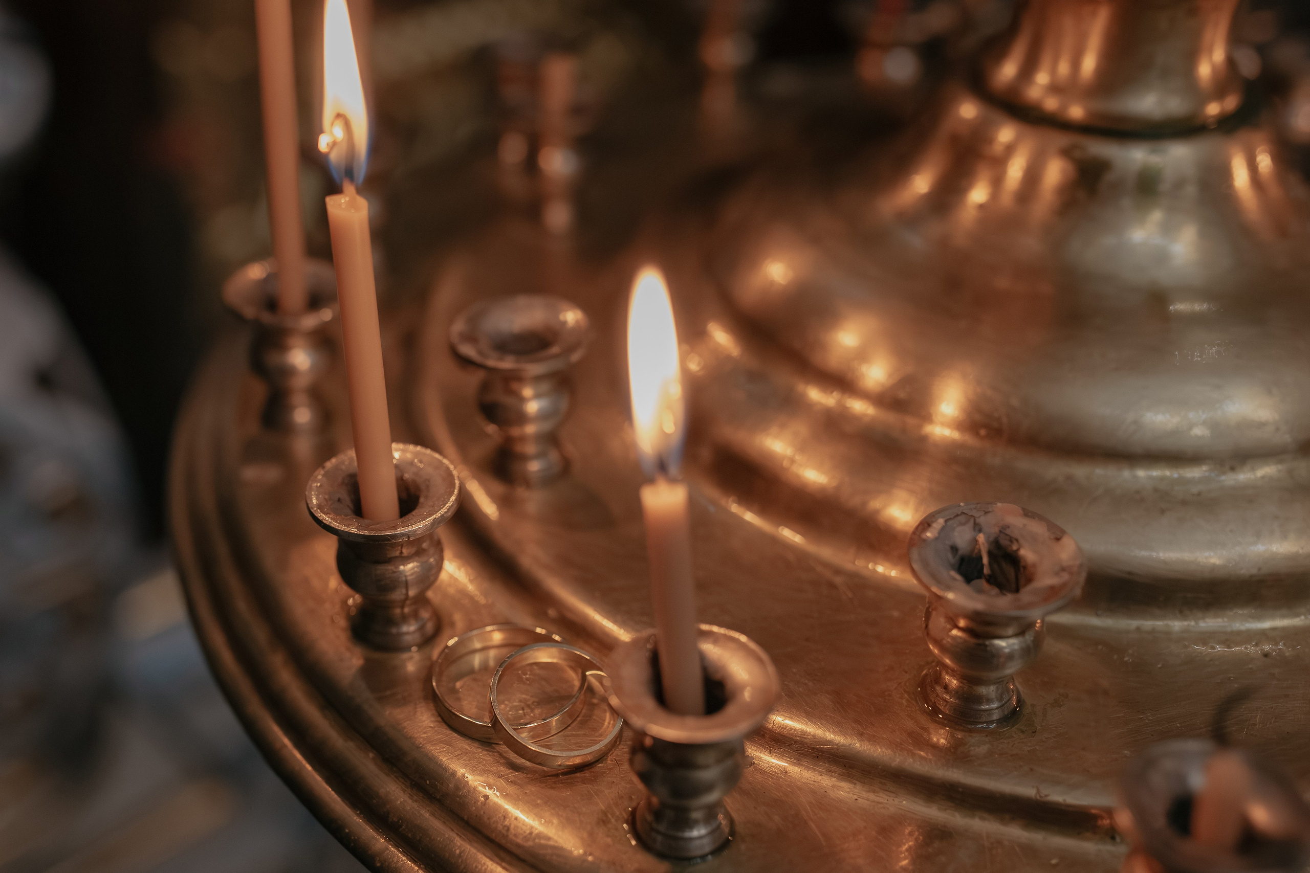 Осеннее венчание в Успенском соборе Ташкента. Фотограф на Крещение и Венчание в Ташкенте