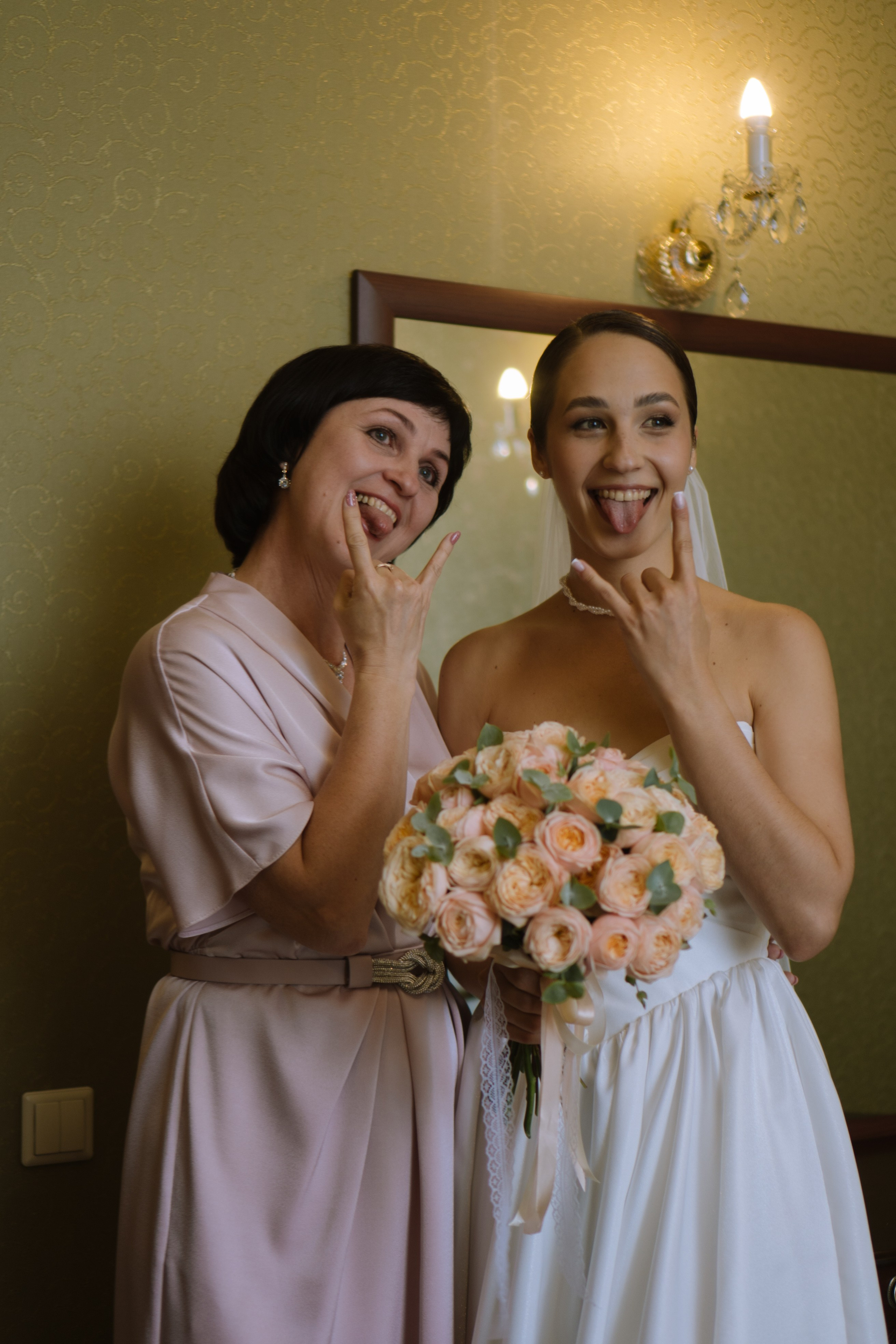 РЕПОРТАЖНАЯ СЬЕМКА В ЗАГСЕ. Профессиональный фотограф, Санкт-Петербург — Виктория Богомолова