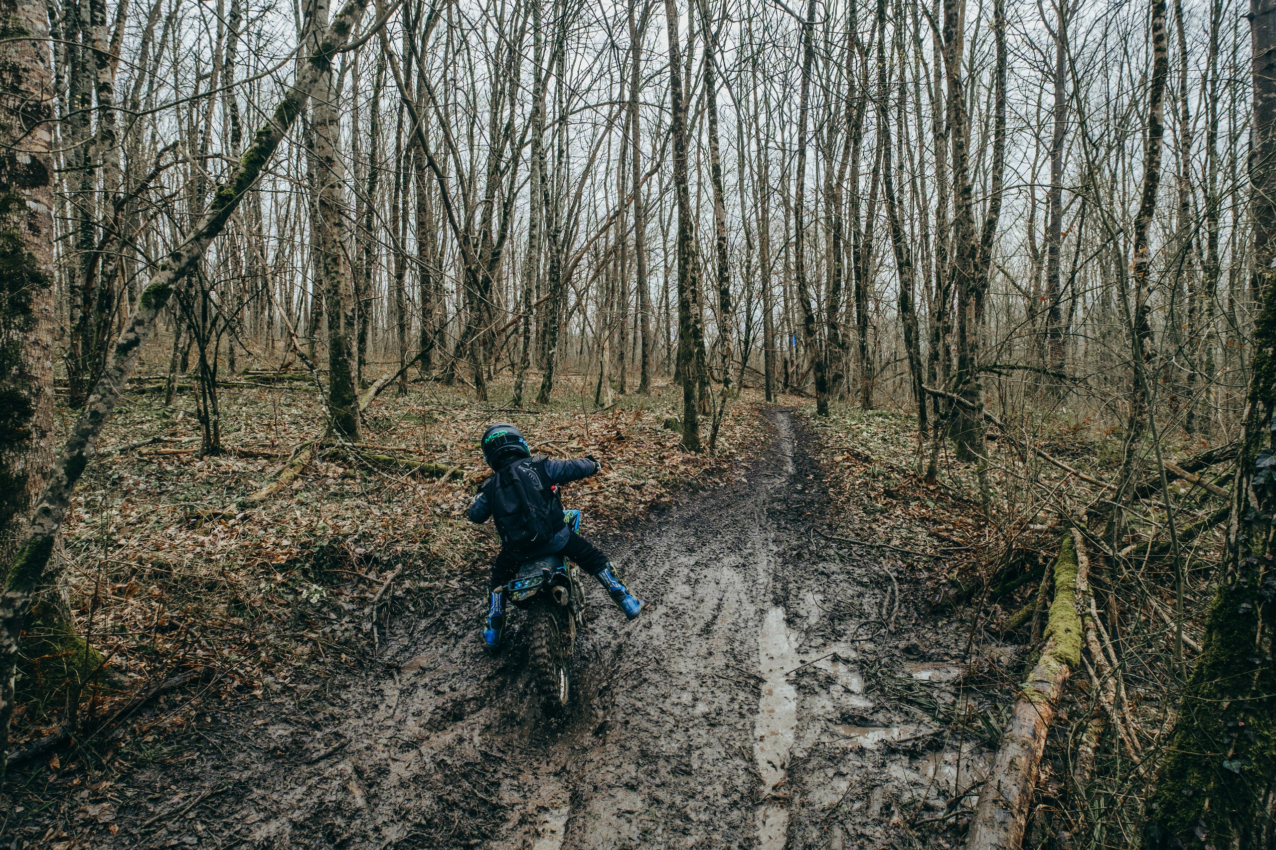 Эндуро Фест от Shamax Motors (Краснодар). Свадебный фотограф Денис Ожигин в Краснодаре и крае. Эмоциональная и стильная съемка вашего дня