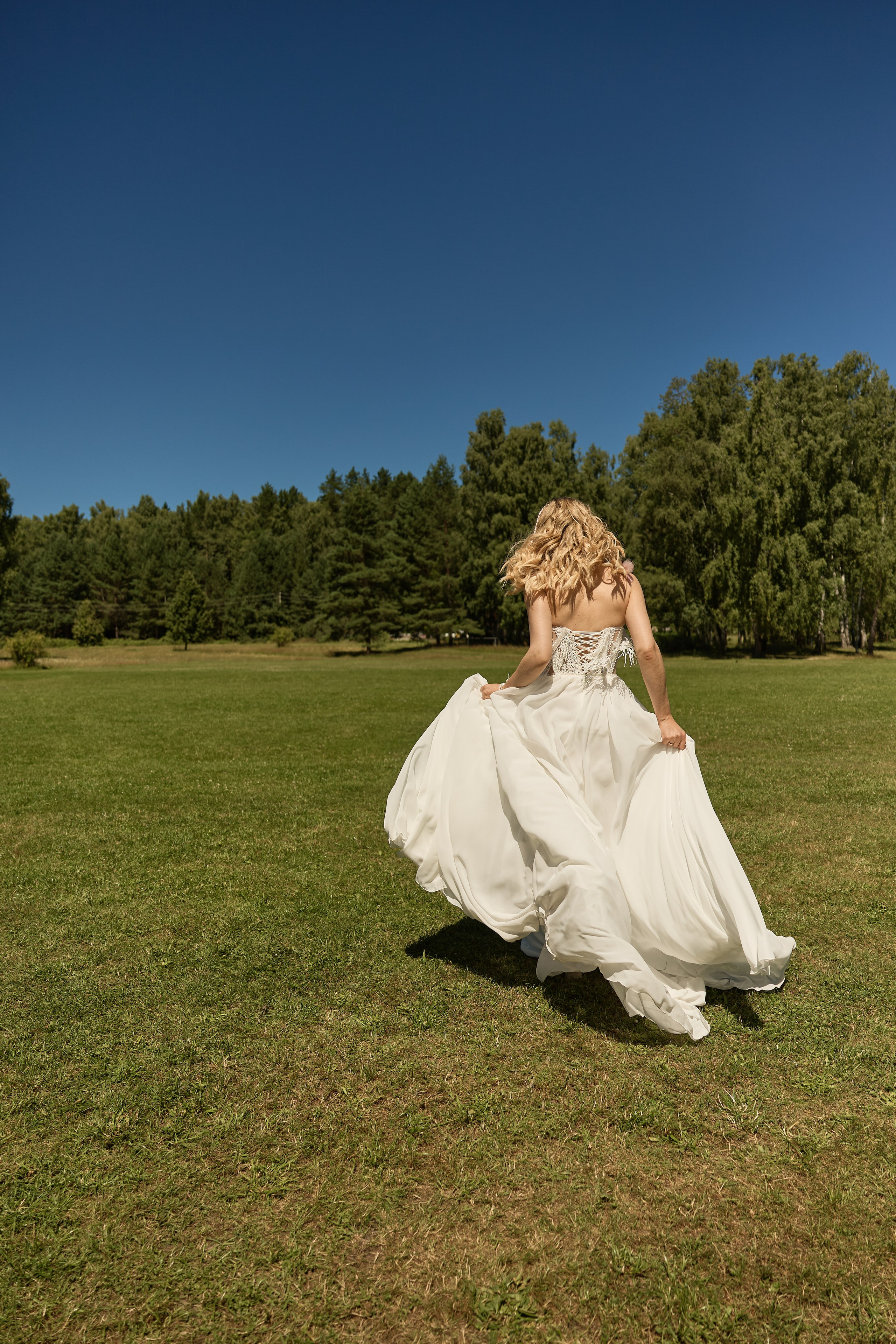Роман и Алёна Кантри клаб поляна. Kharchenkotatianaweddingphoto