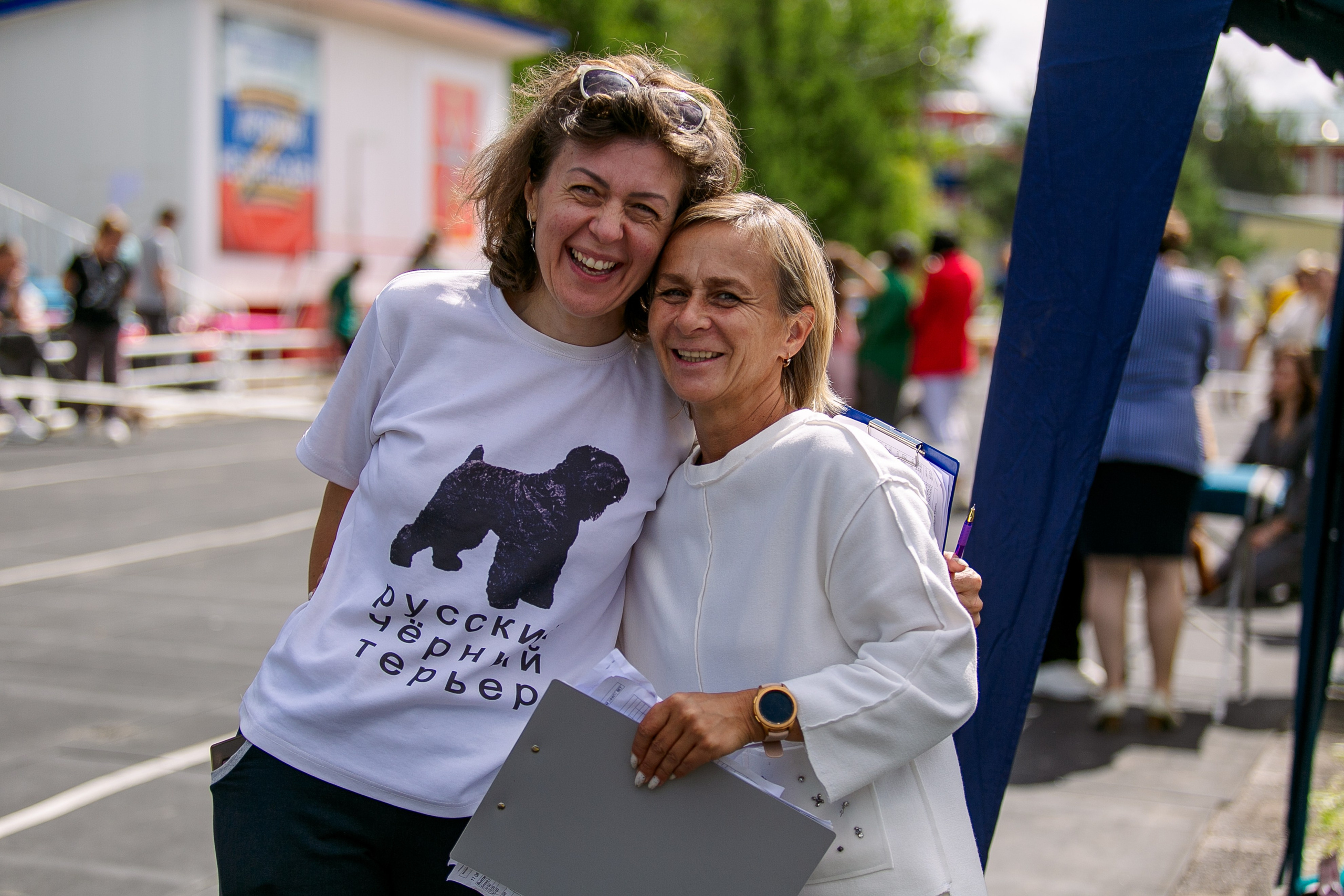 Окунулась вновь в атмосферу выставки…. Школьный фотограф в Туле Светлана Привезенцева