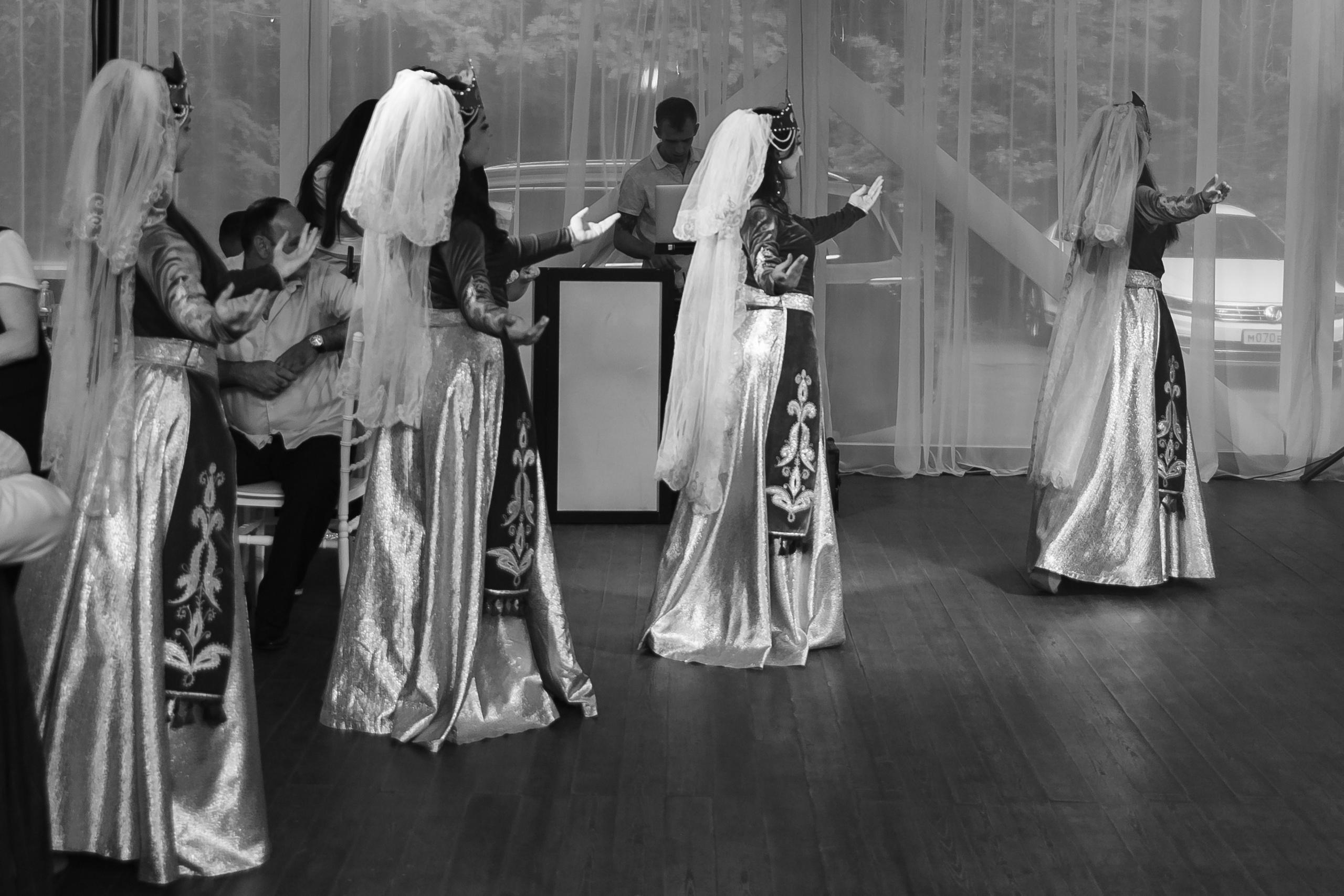 16.06.2024. RETOUCH-HOUSE