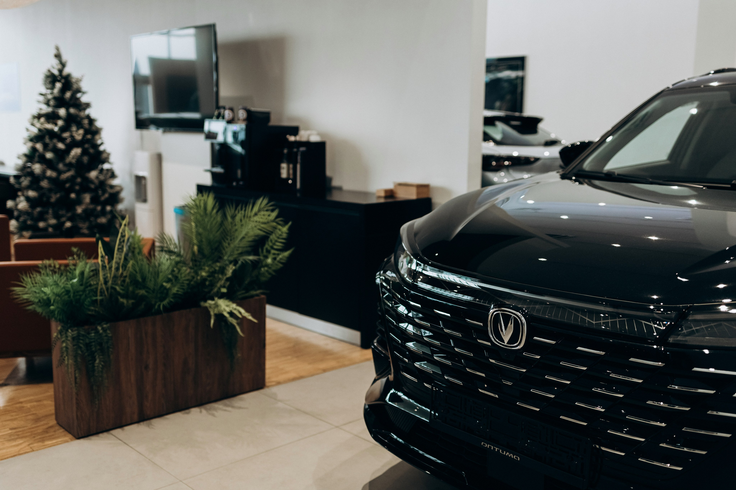 Автосалон OMODA \ Jaecoo \ Changan. Фотограф в Краснодаре Лагунов Владимир