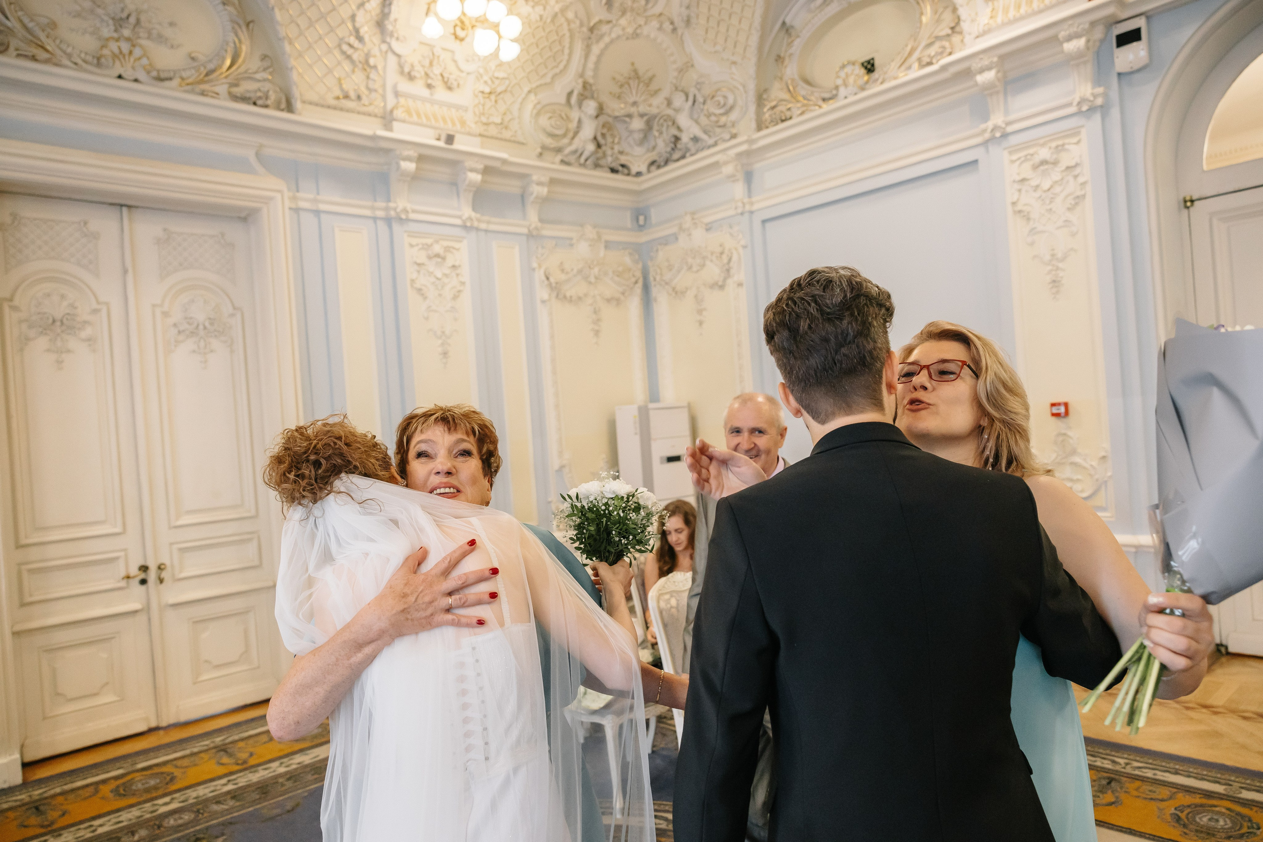 АВГУСТ | Дворец № 2 Парк Екатерингоф, Фуршет. Свадебный фотограф в Санкт-Петербурге Полина Корзухина