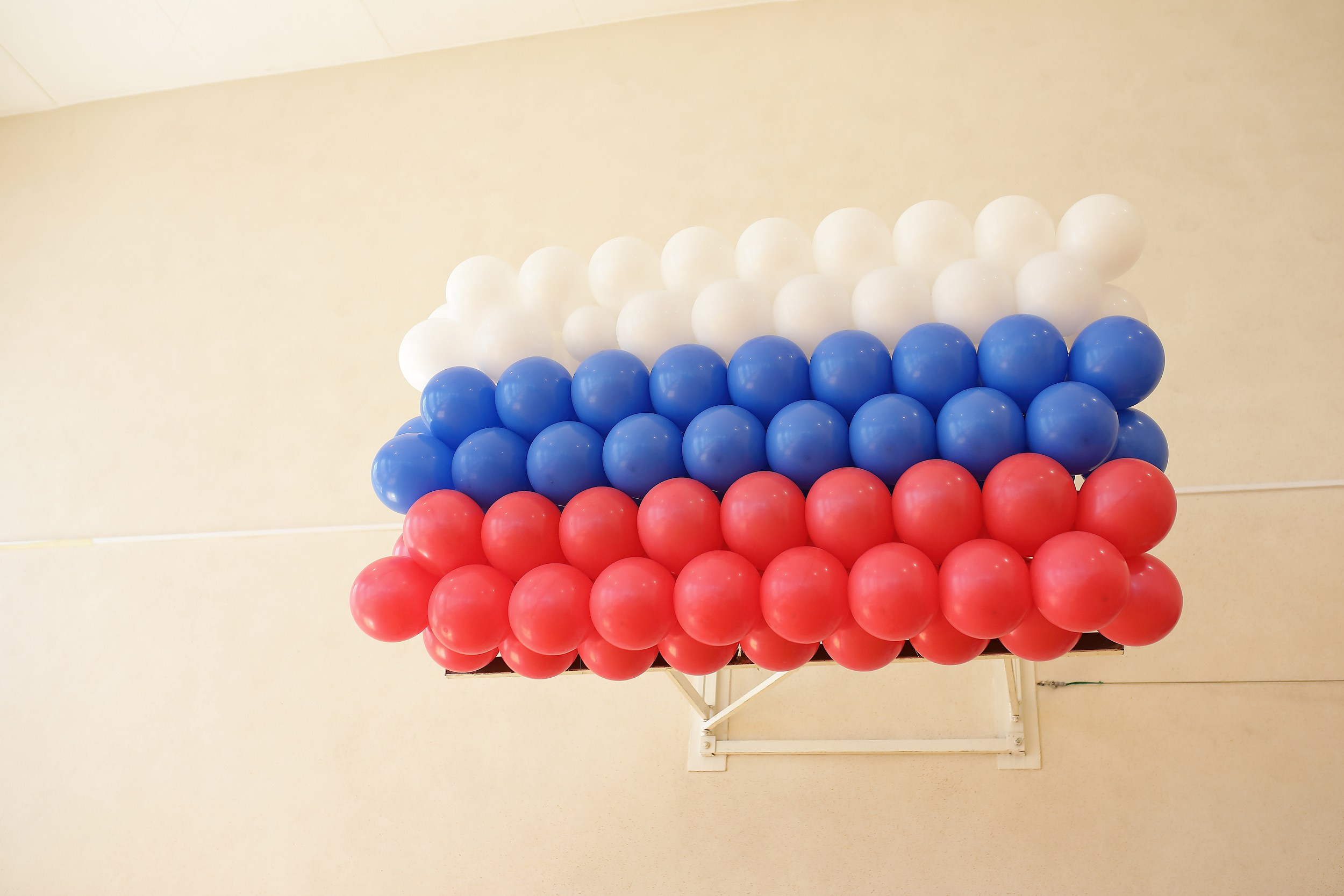 Последний звонок (линейка). Свадебный и семейный фотограф и видеограф в Екатеринбурге Полянские Тимур и Анастасия