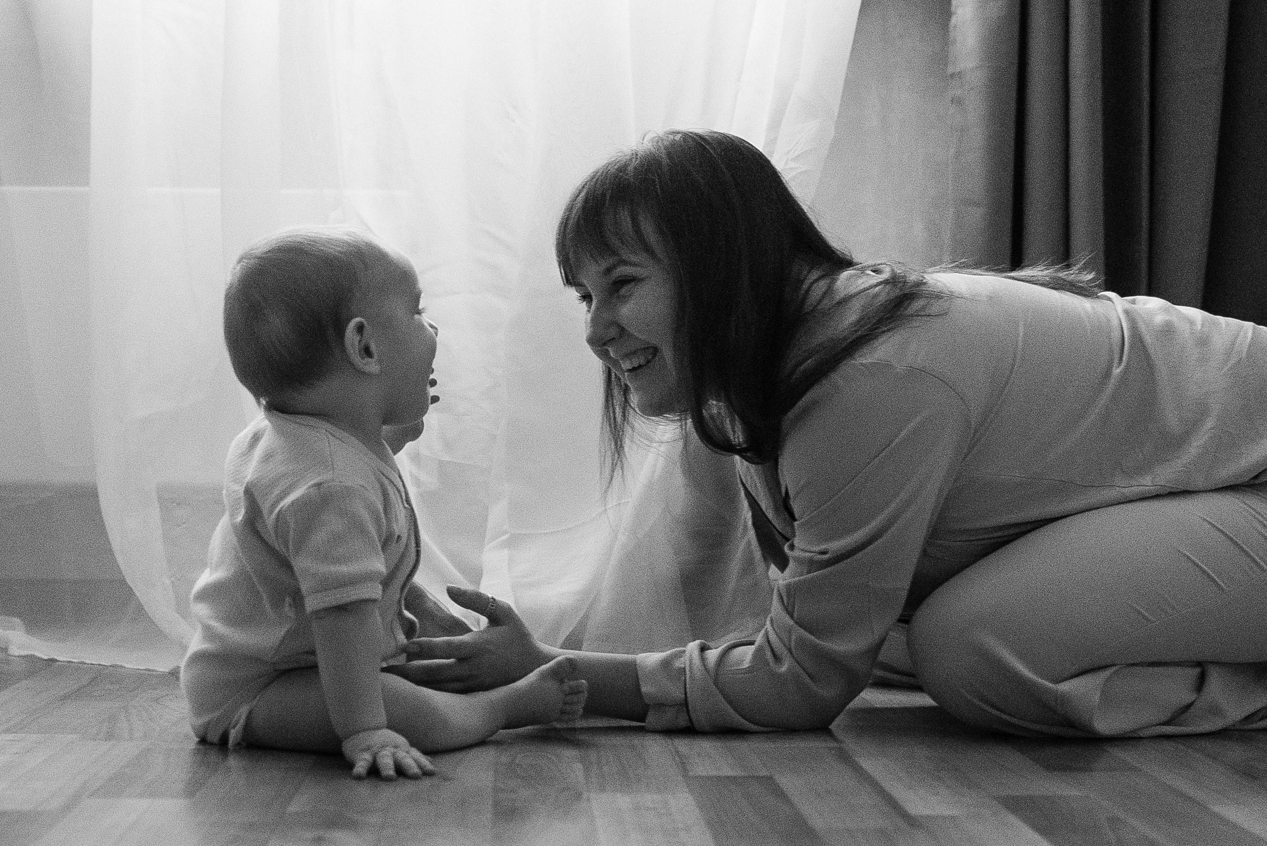 Домашняя семейная фотоссесия с малышом. Семейный фотограф в Железнодорожном Масаева Елена