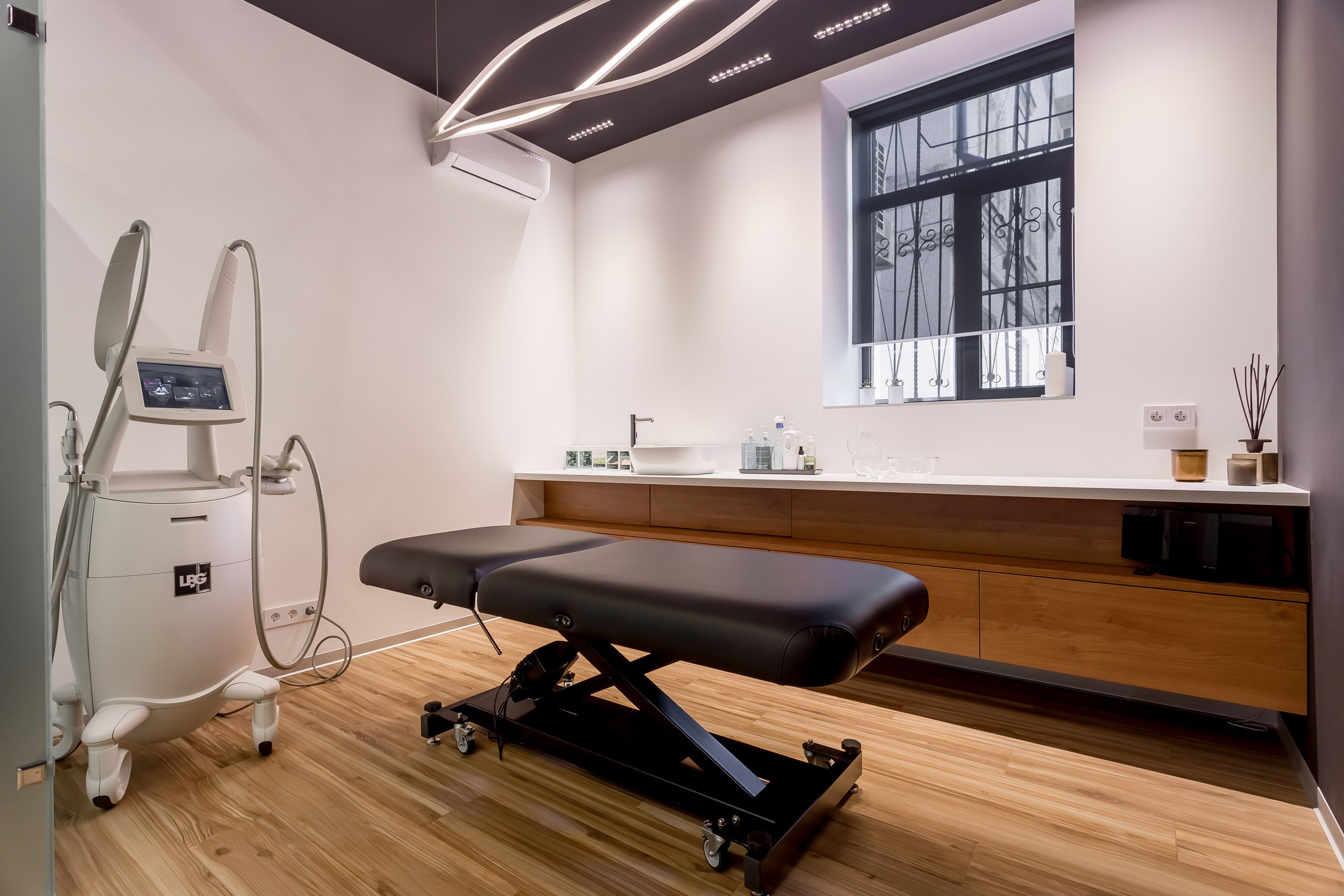 Medical centers. Interior photographer Vitalii in Portland and Vancouver