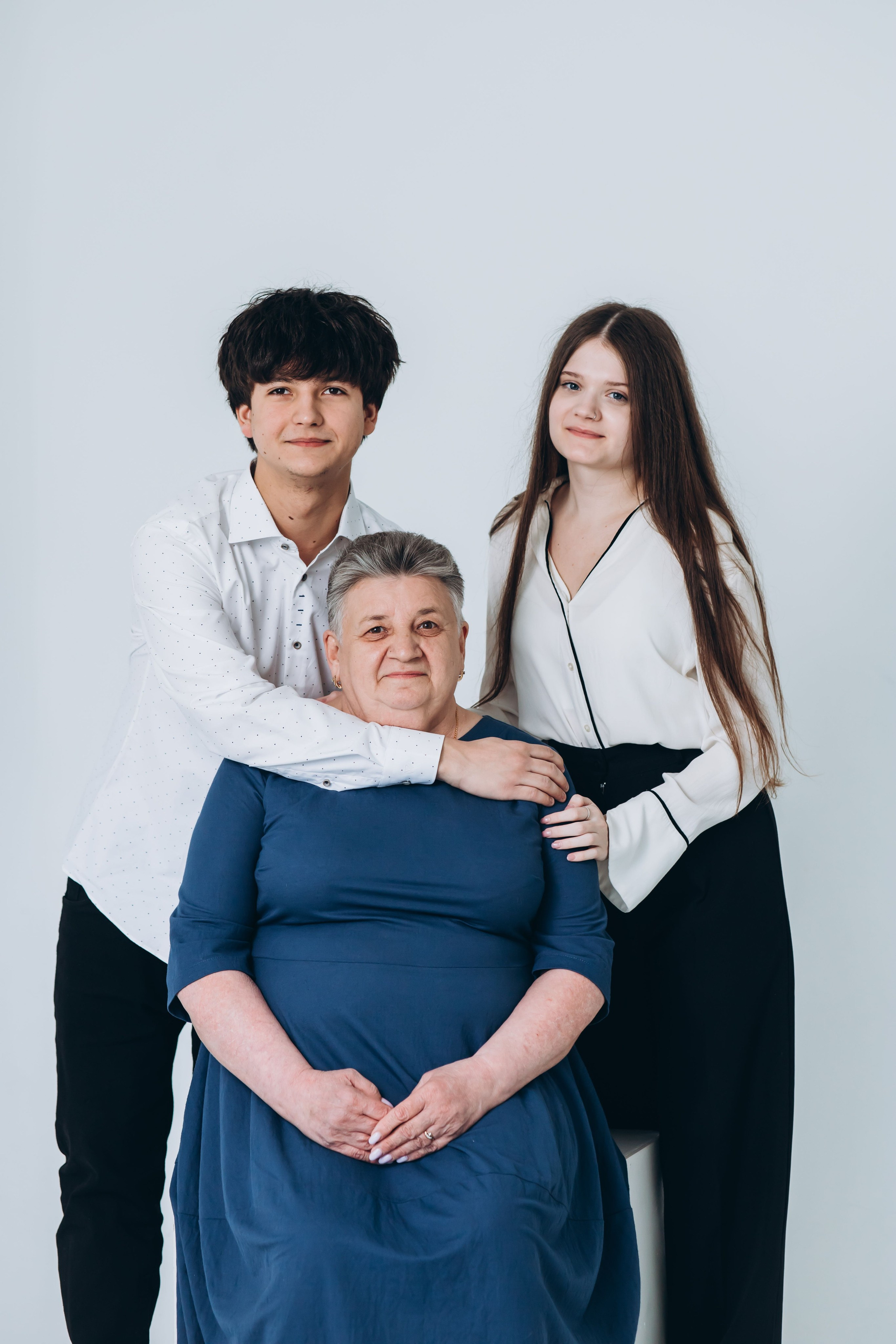 Бабушка и все самые родные рядом. Семейный фотограф Нижневартовск Тюмень Ефимова Ирина