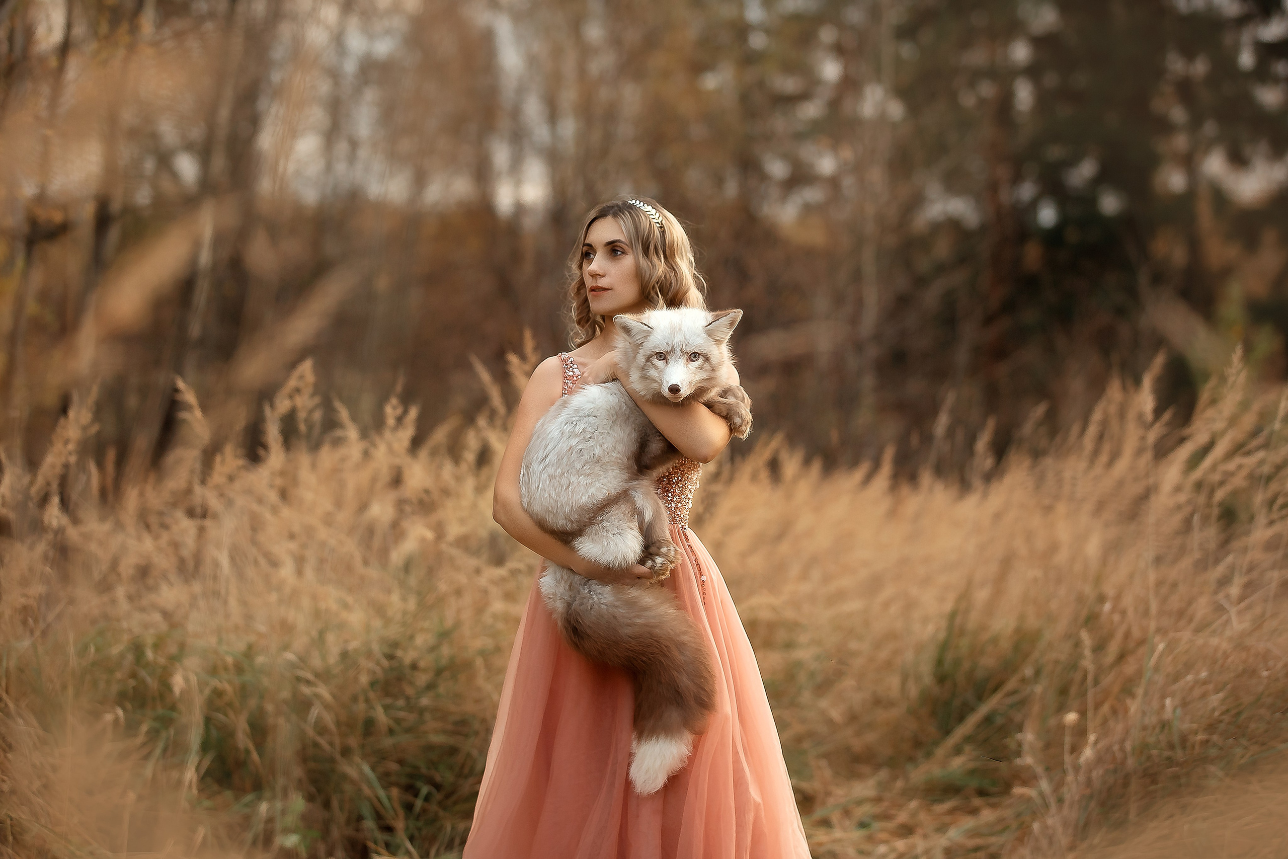 Оля. Леся Ладова
