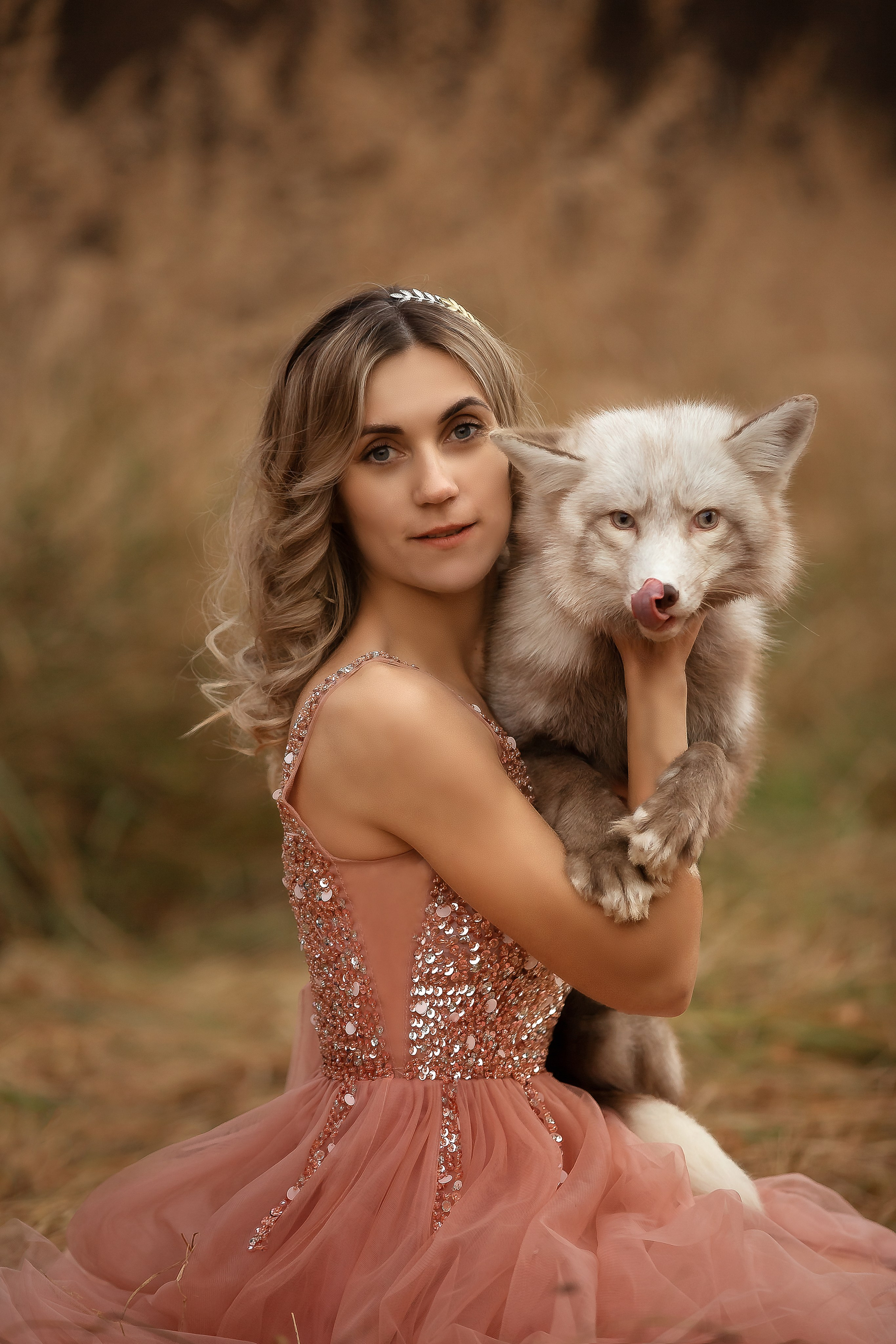Оля. Леся Ладова