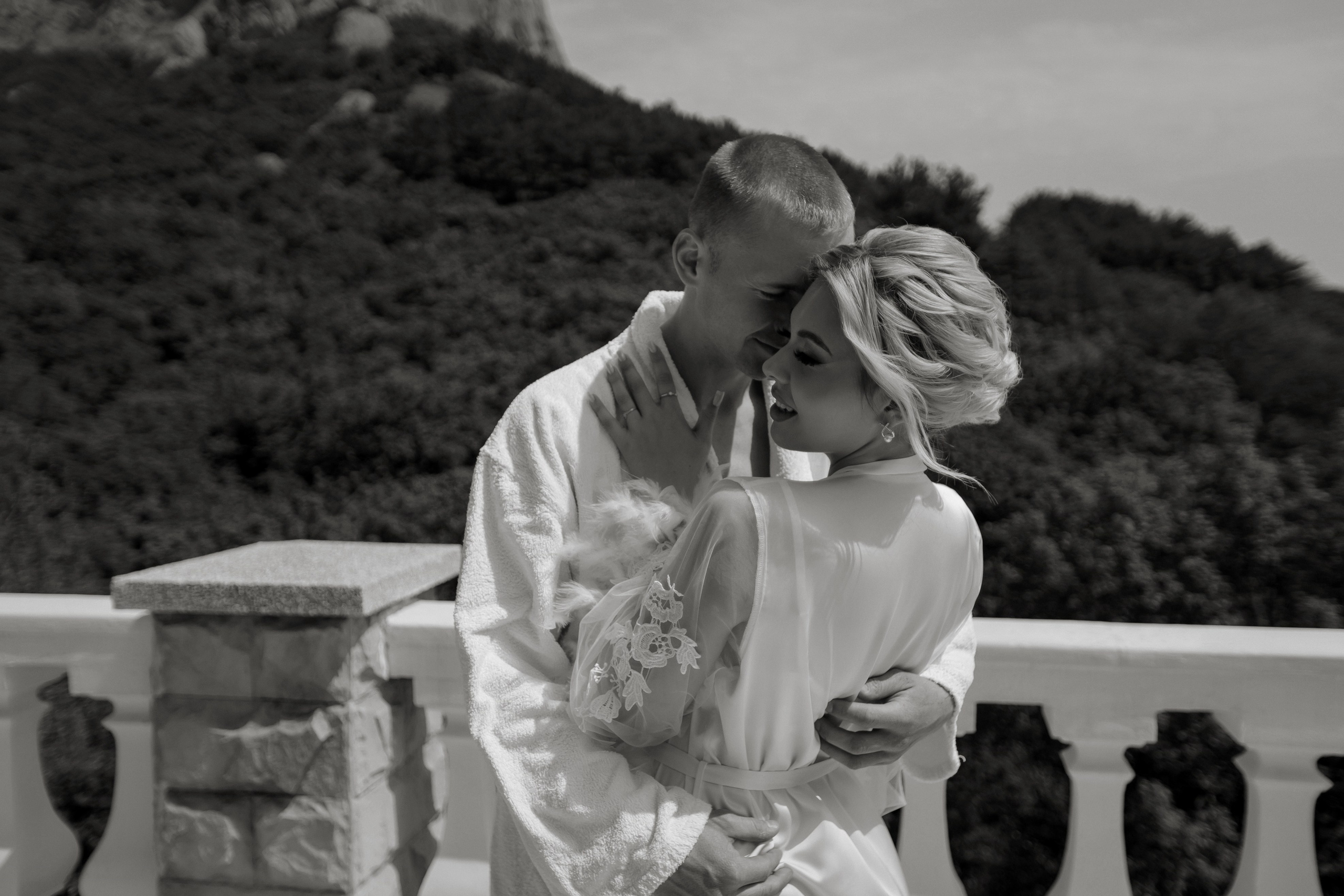 Денис и Алина. Белый замок. Фотограф Анна Лейман. Севастополь