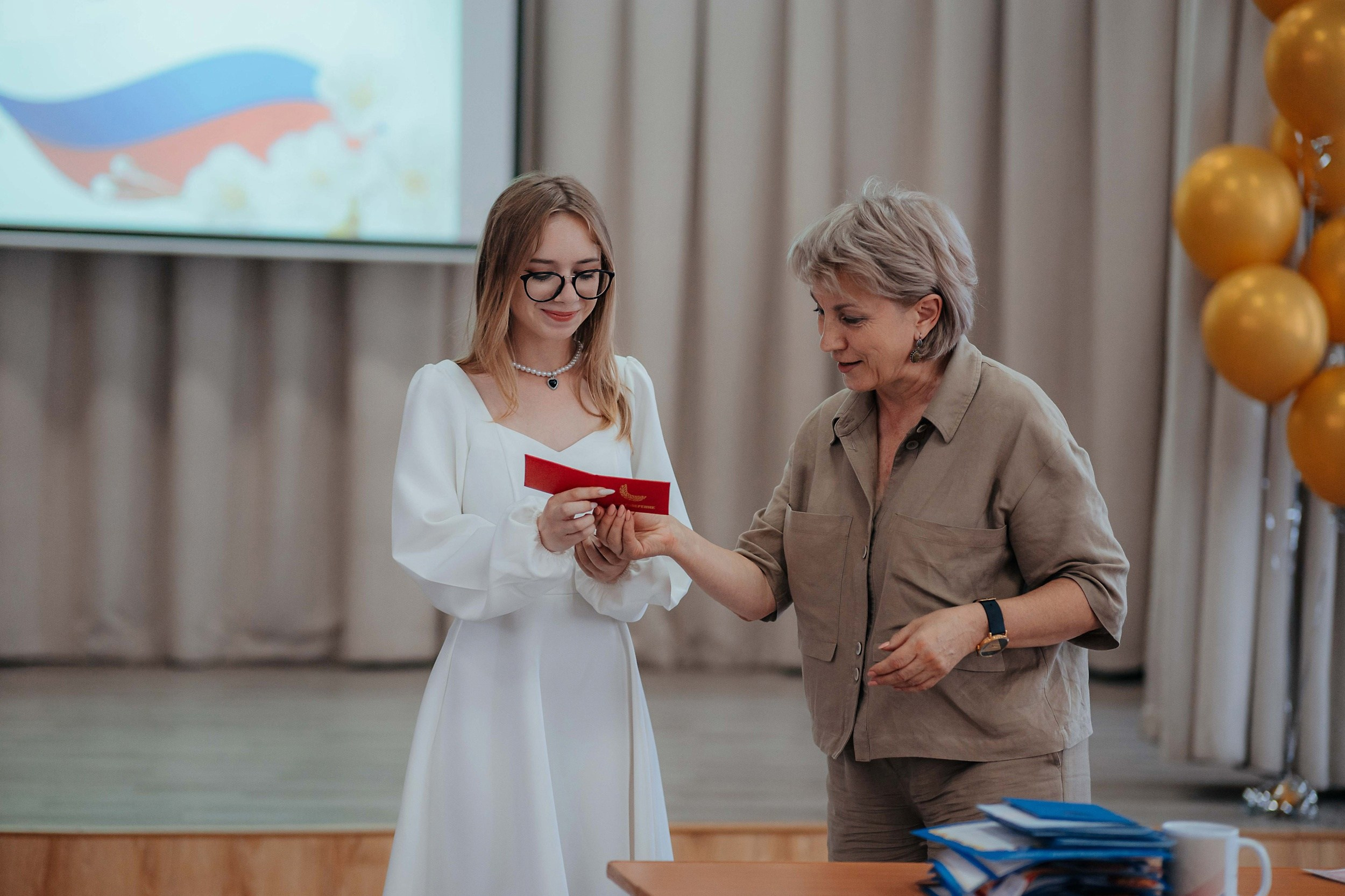 Школьный фотограф в Барнауле | Школьные фотосессии. Репортажный (Event) фотограф в Барнауле | Даниил Маркин | Качество и вайб