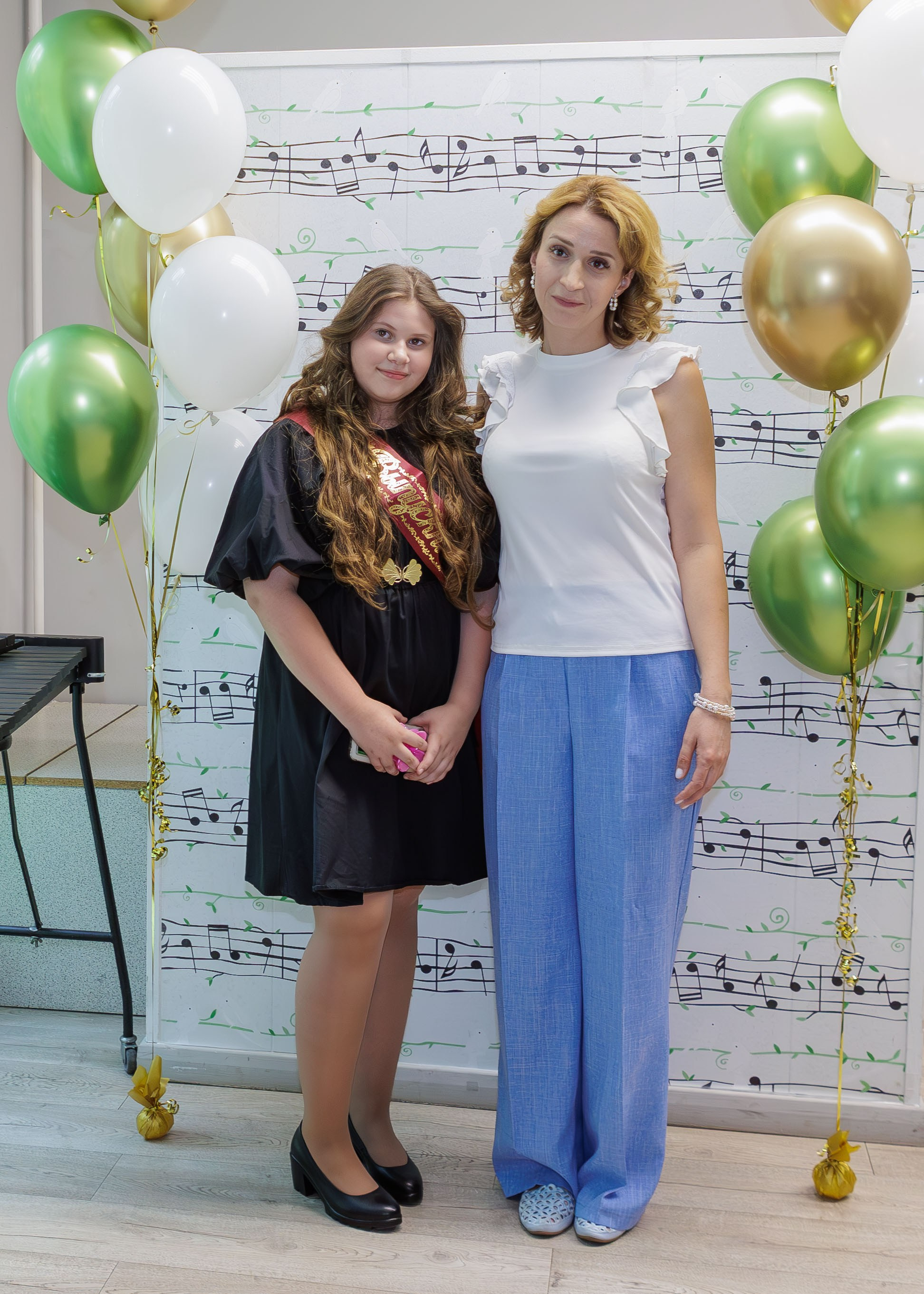 Вручение дипломов в Детской музыкальной школе имени Н. П. Будашкина. Выпускные альбомы и школьный фотограф в Подольске, Троицке, Щербинке, Москве и Московской области