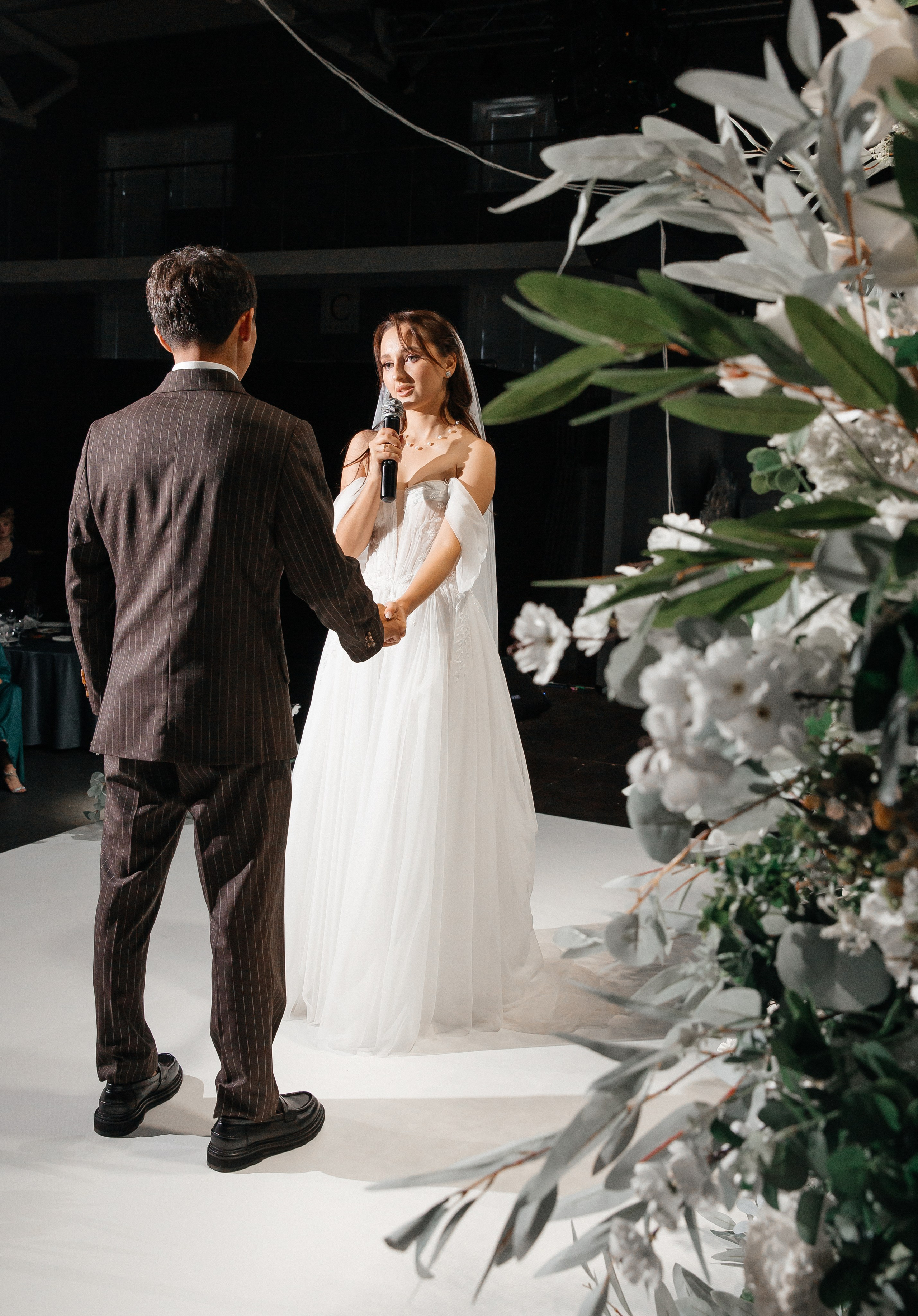 Уютная свадьба — Аскар и Катя на Марсовом поле. Свадебный фотограф в Оренбурге Илья Володьков