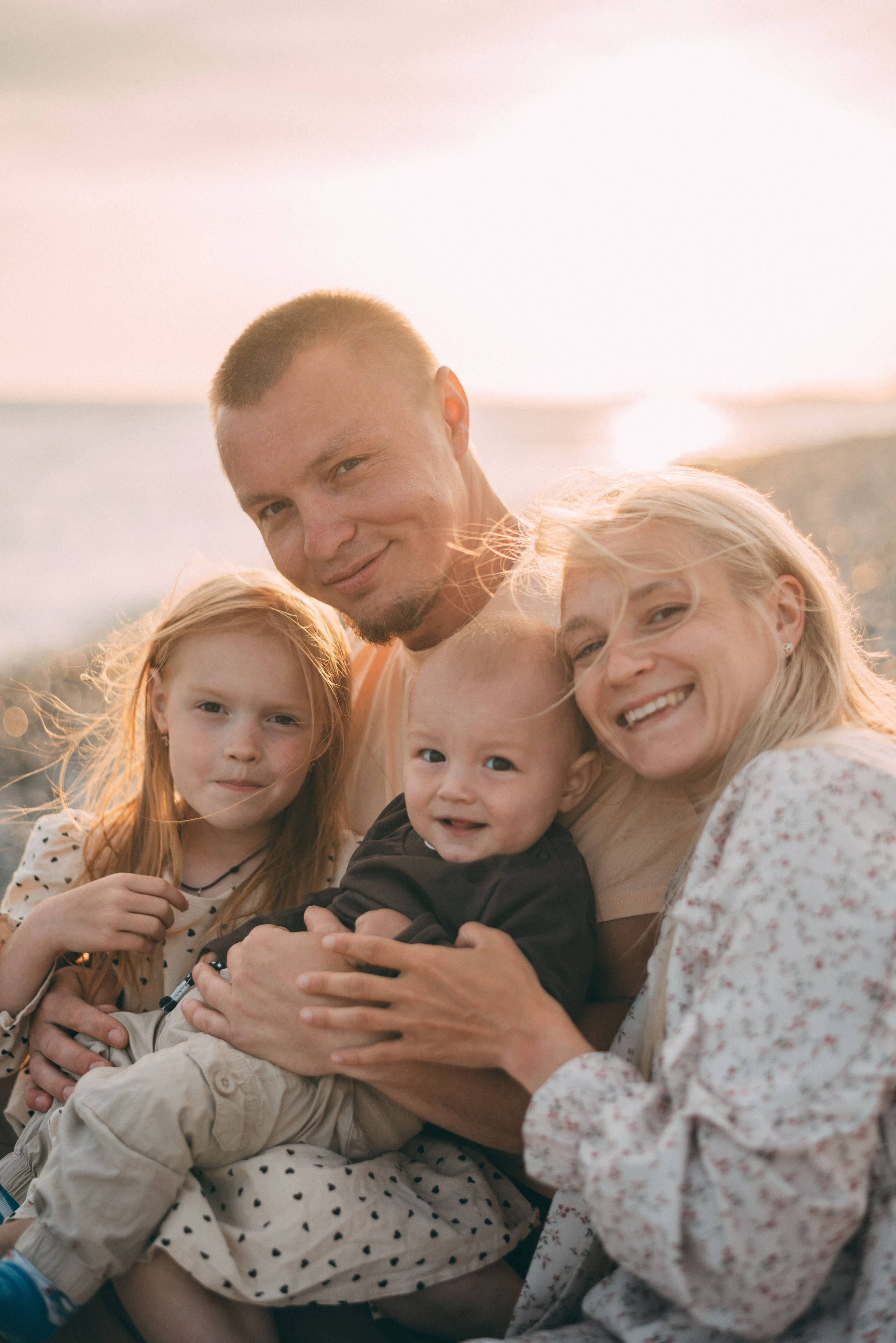 Семейная съемка на берегу моря. Фотограф в Сочи — Маргарита Поганова