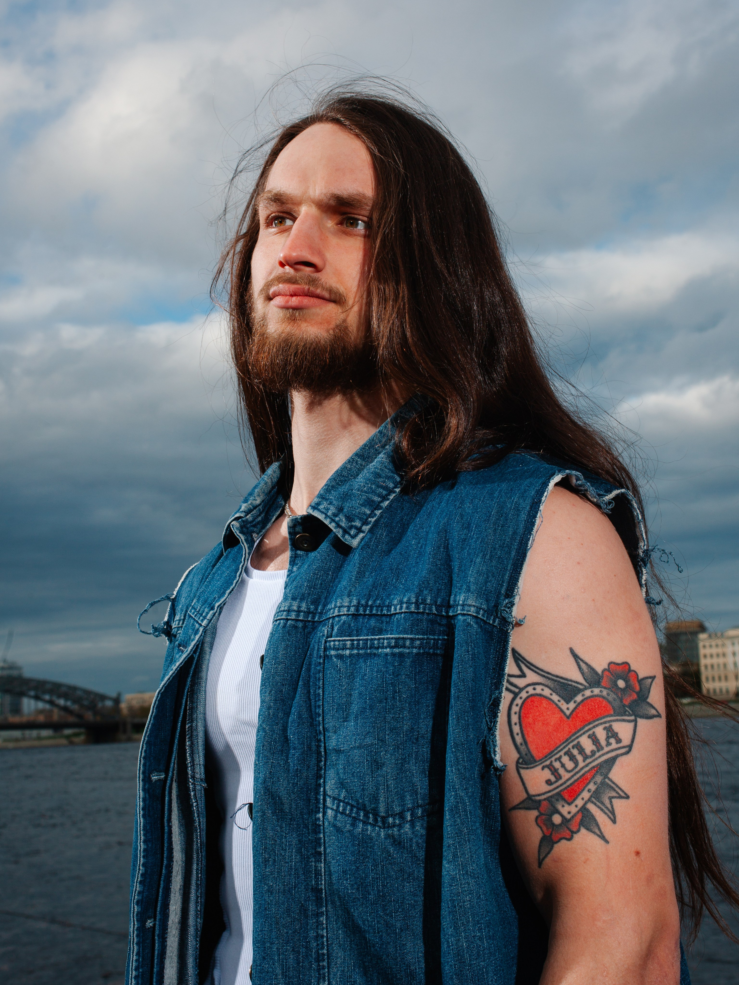 Фотосессия для рок-музыканта. Фотограф и видеограф Даня Хазигалиев