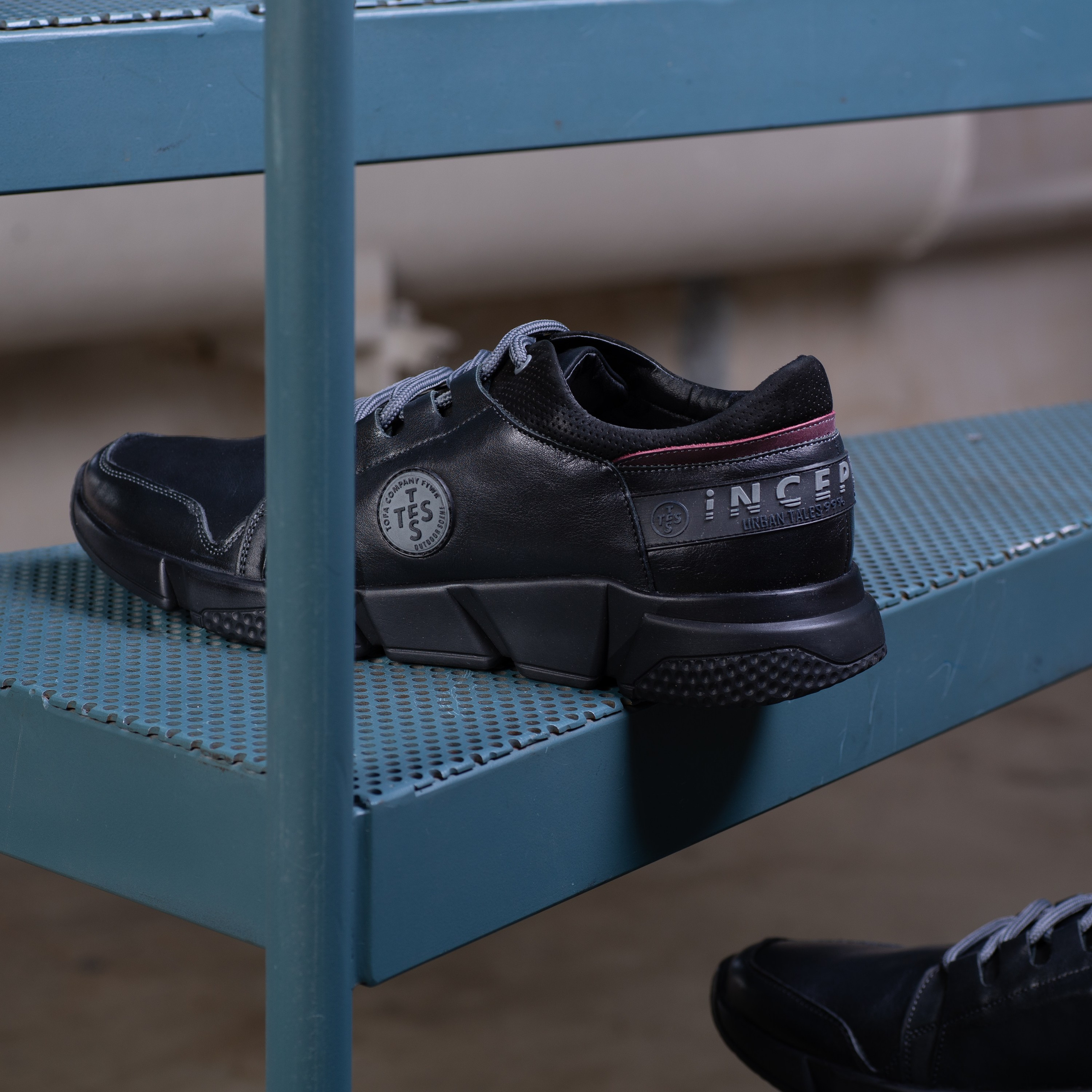 Обувь без модели. Фотограф Юлия Зимина