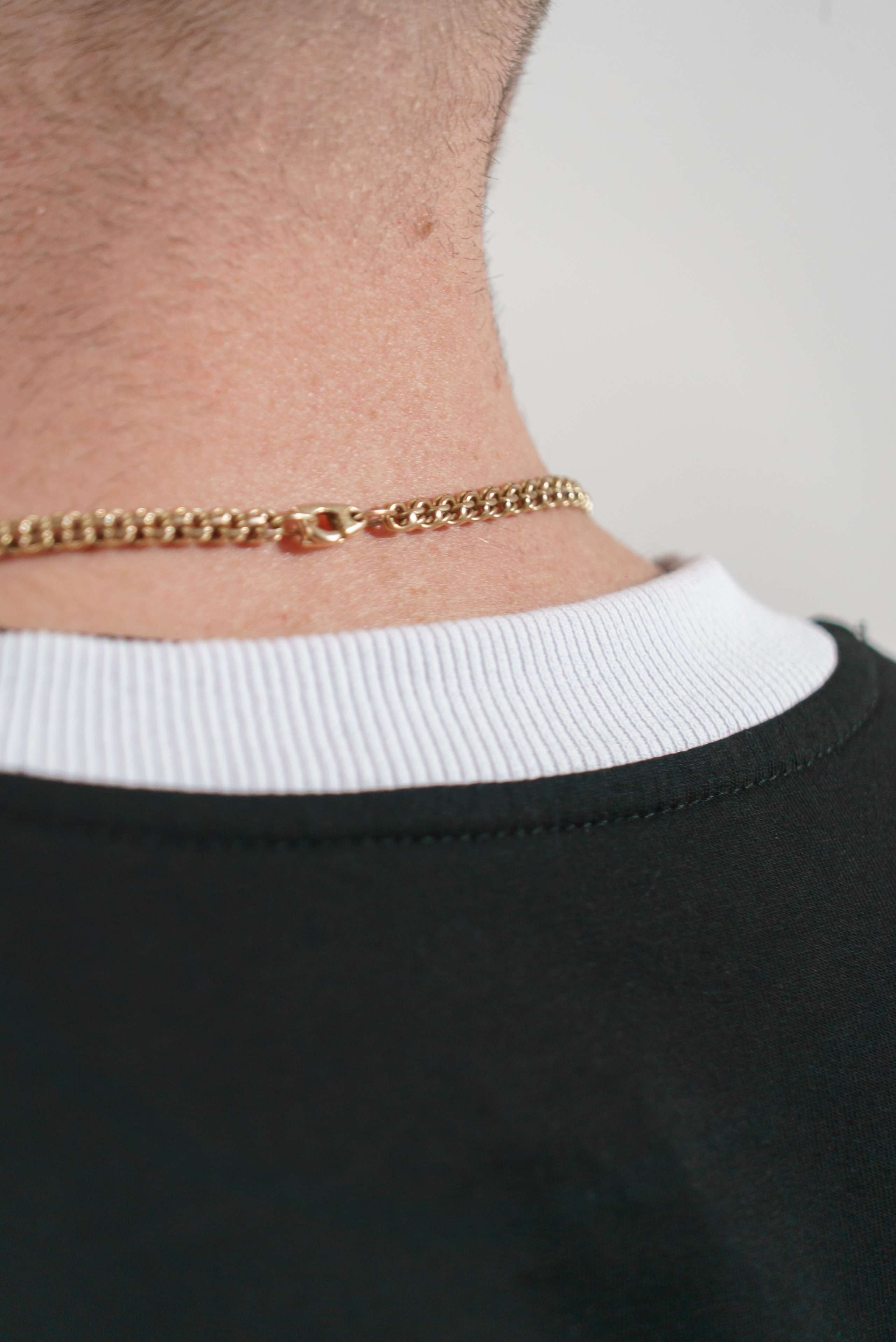 Предметная фотосъемка одежды для Wildberries и Ozon — бренды Краснодара. Фото и видеосъемка одежды для маркетплейсов Ozon, Wildberries. Шедевры для Вас! Фотограф и Видеограф в Краснодаре Пахиев Руслан