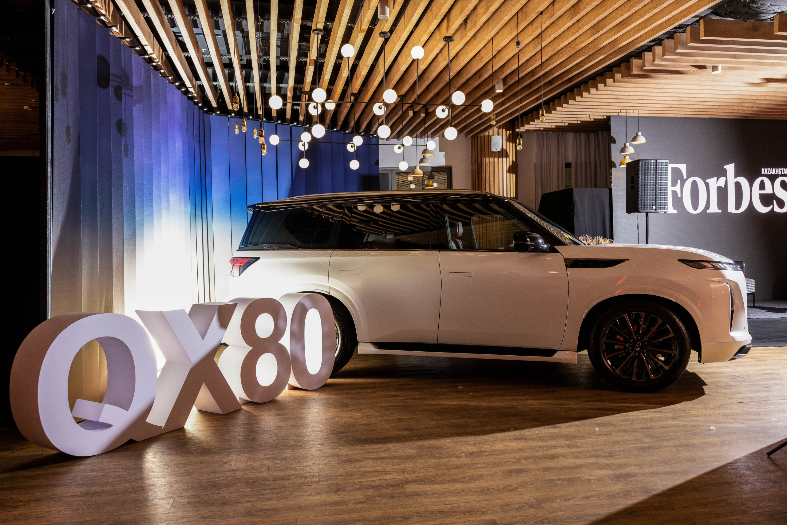 QX80 INFINITI. Кристина Шнайдер репортажный фотограф Алматы