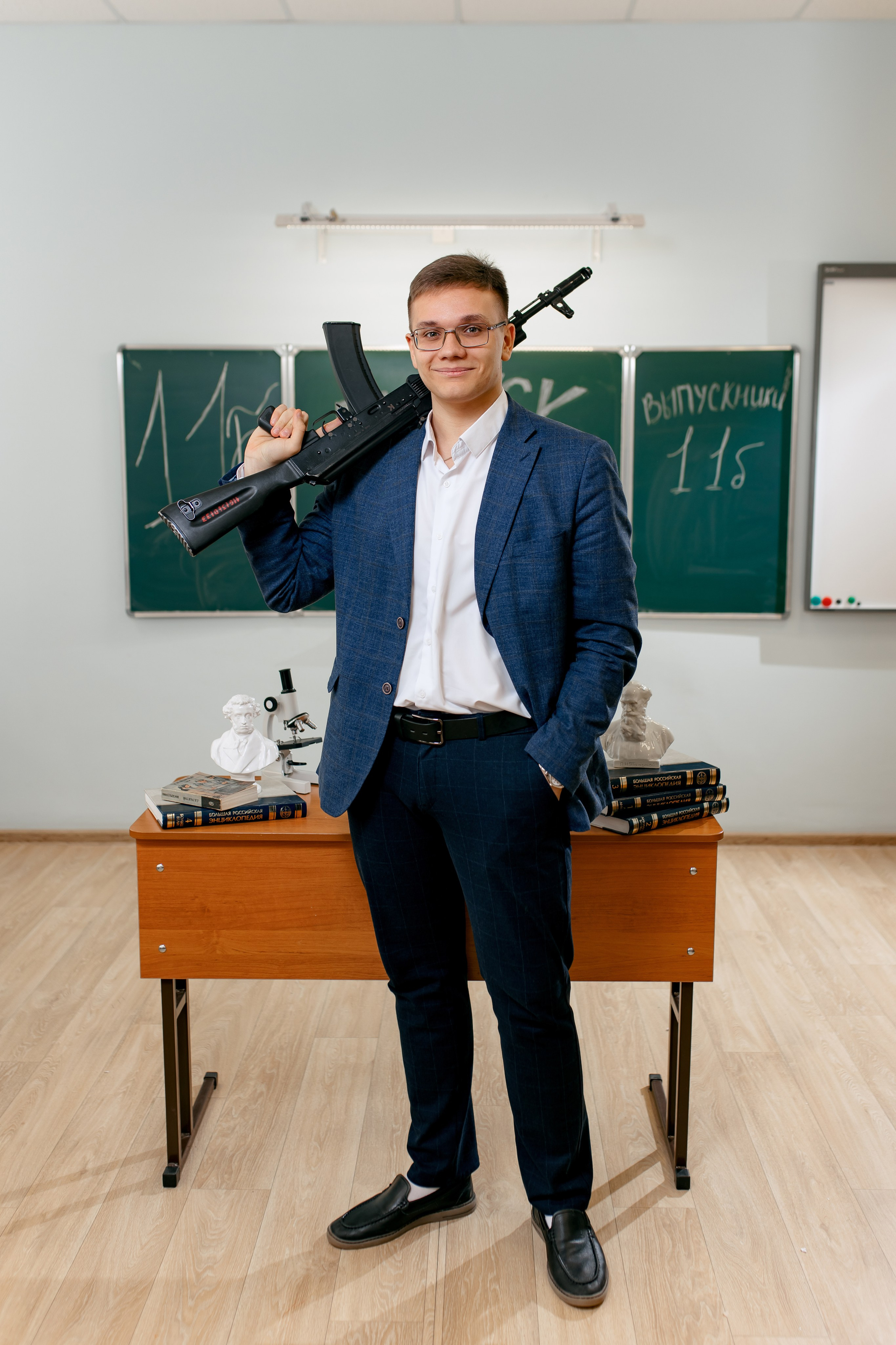 11 класс ЦО 4 Ефремов. Свадебный и семейный фотограф в Туле и области Маша Костина